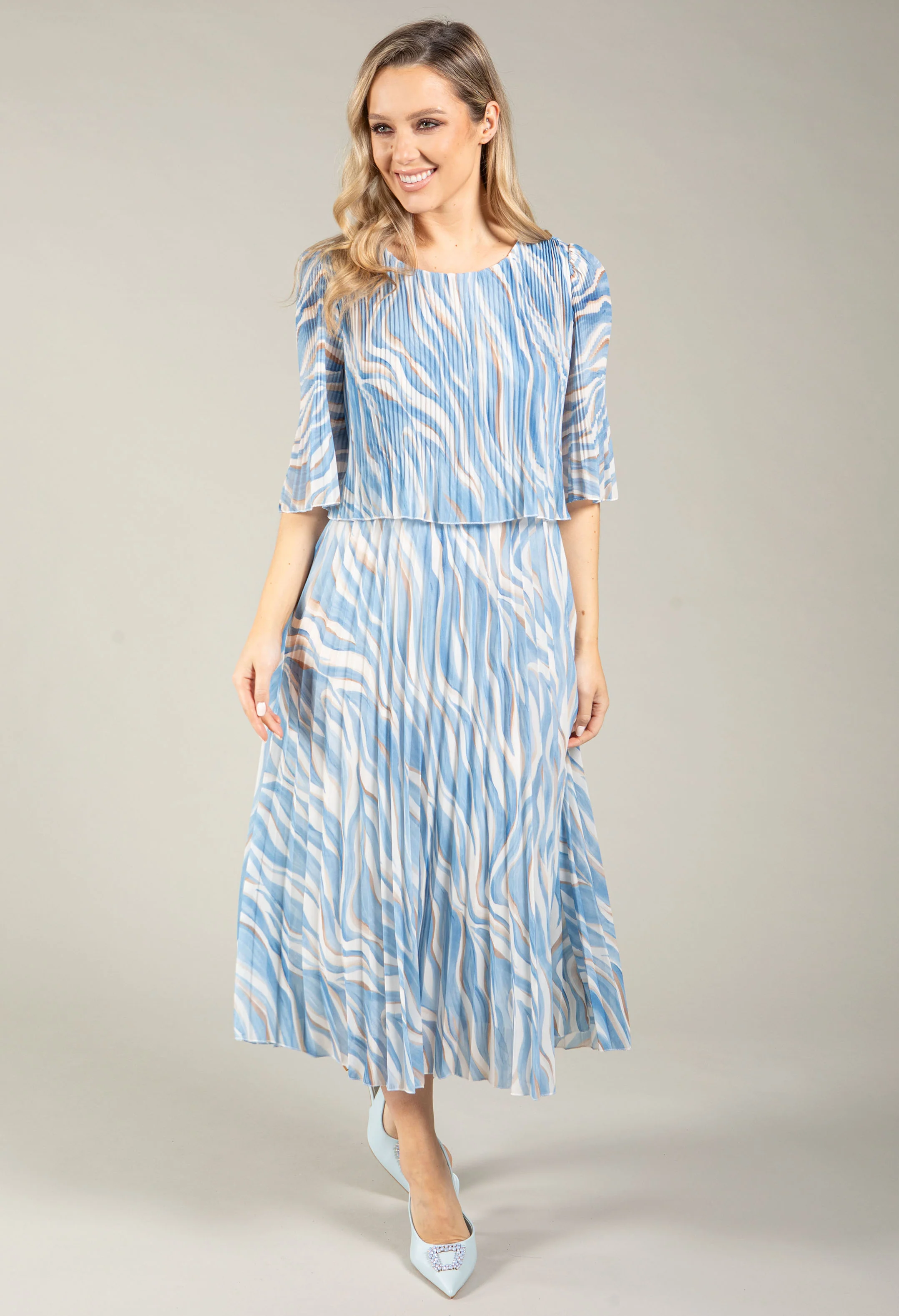 Abstract Plisse Pleated Pop Over Dress - Image 3