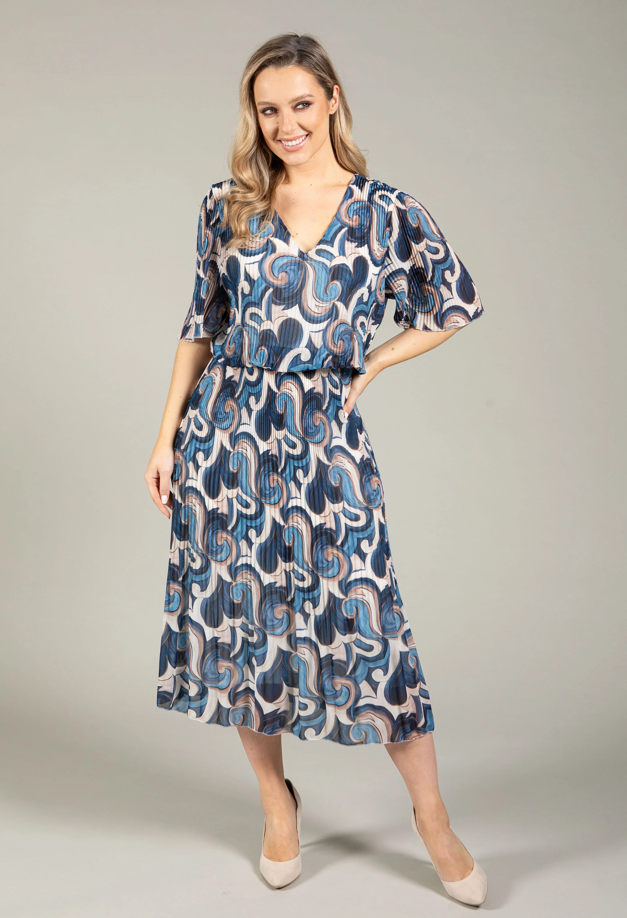 Abstract Plisse Pleated Pop Over Dress - Image 7