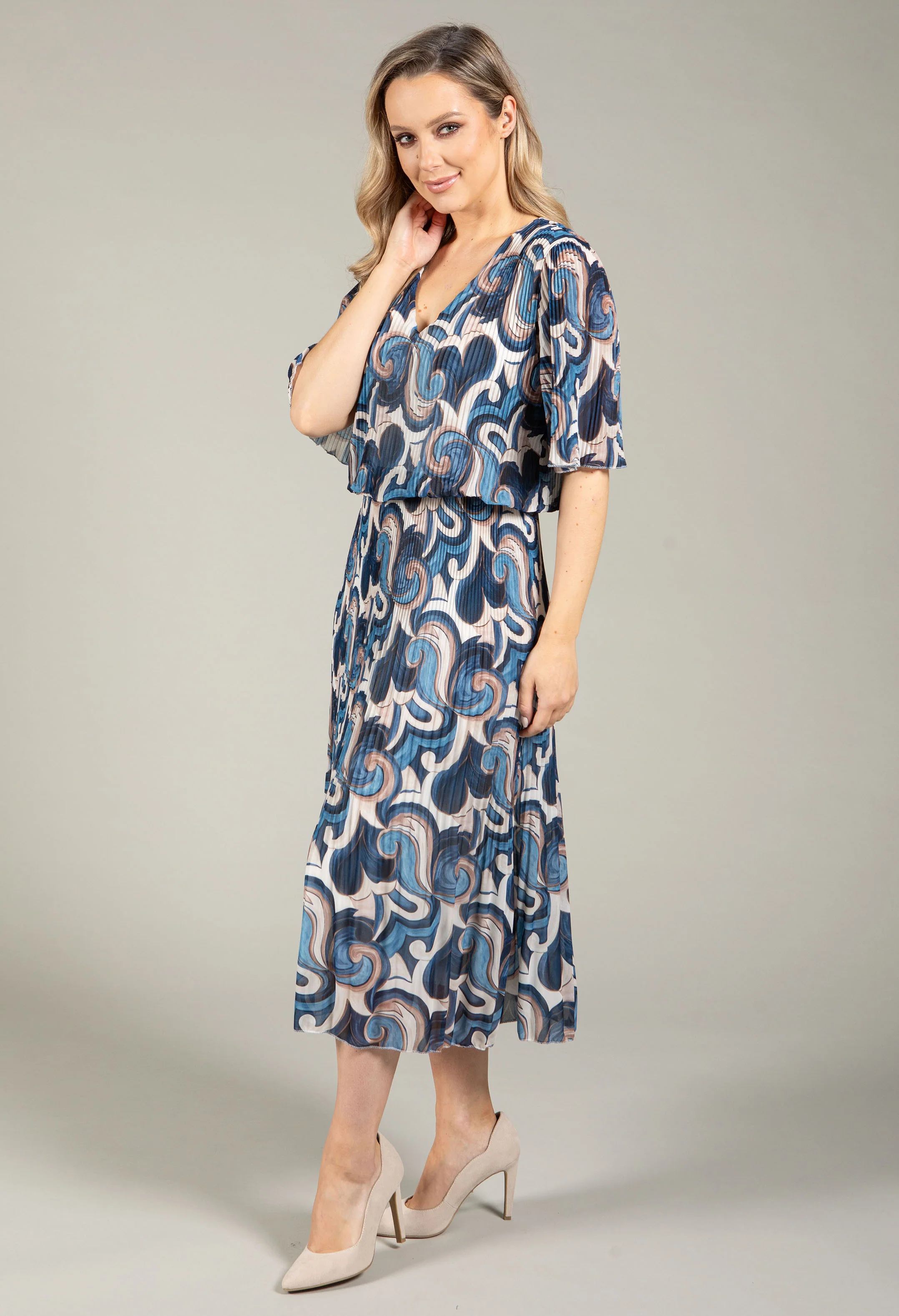 Abstract Plisse Pleated Pop Over Dress - Image 9