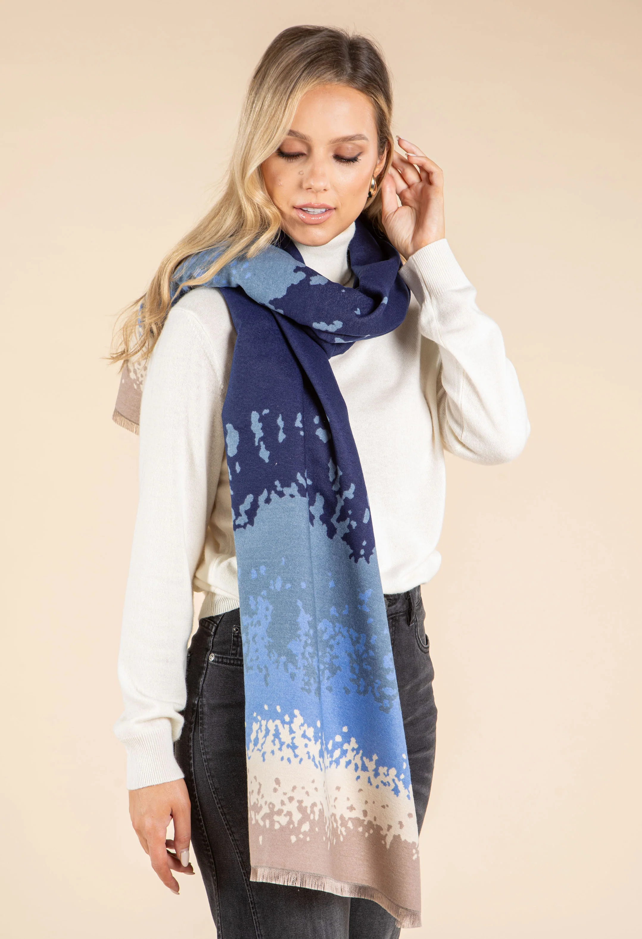 Abstract Print Scarf - Image 8
