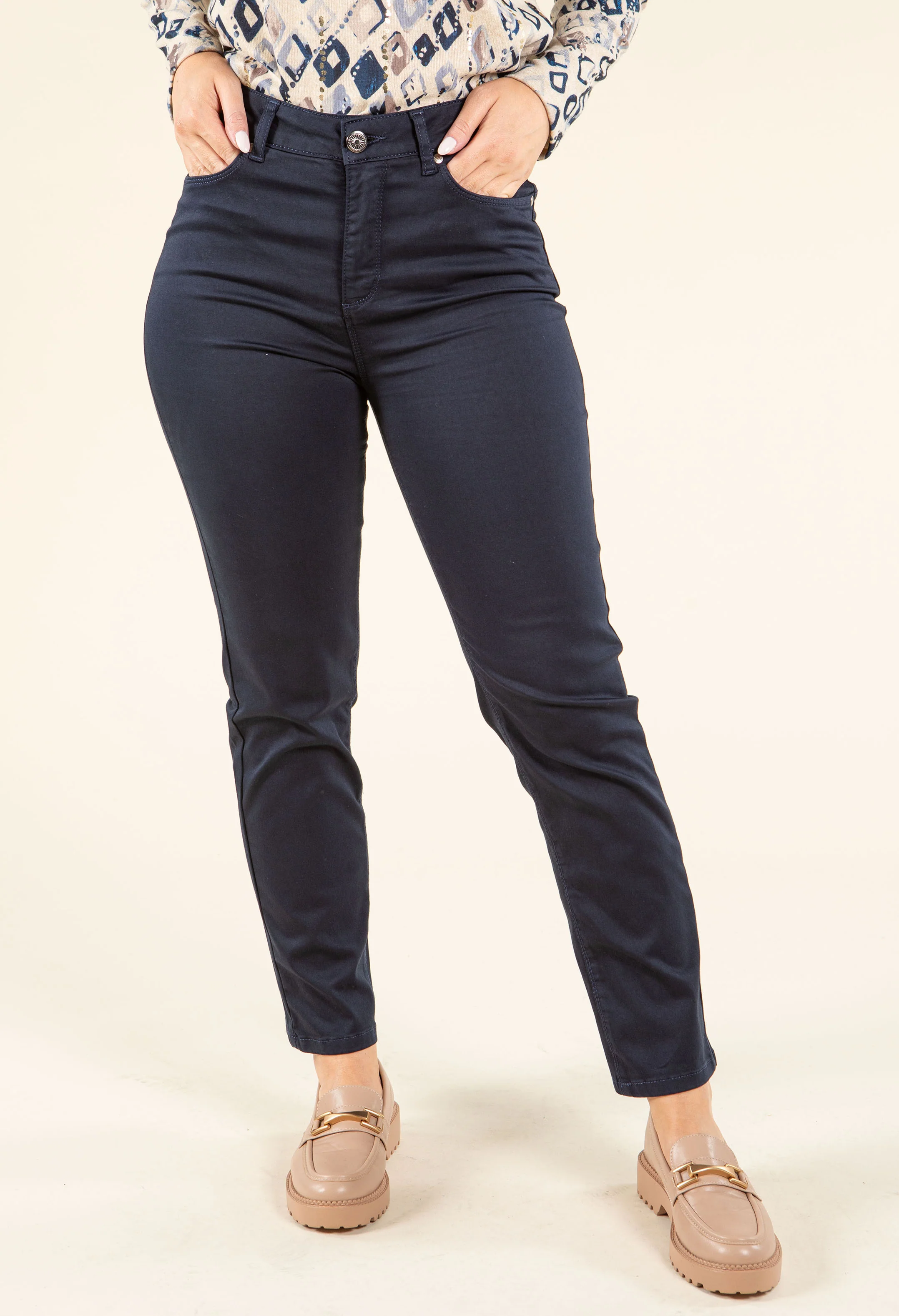 Aria Magic Fit Pants - Image 10