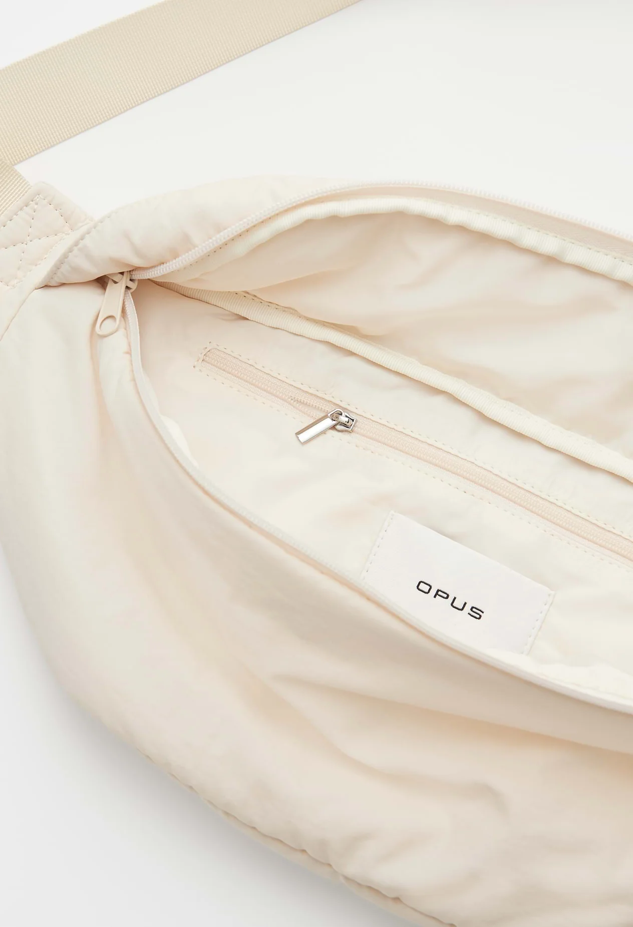 Astrela Crossbody Bag - Image 4