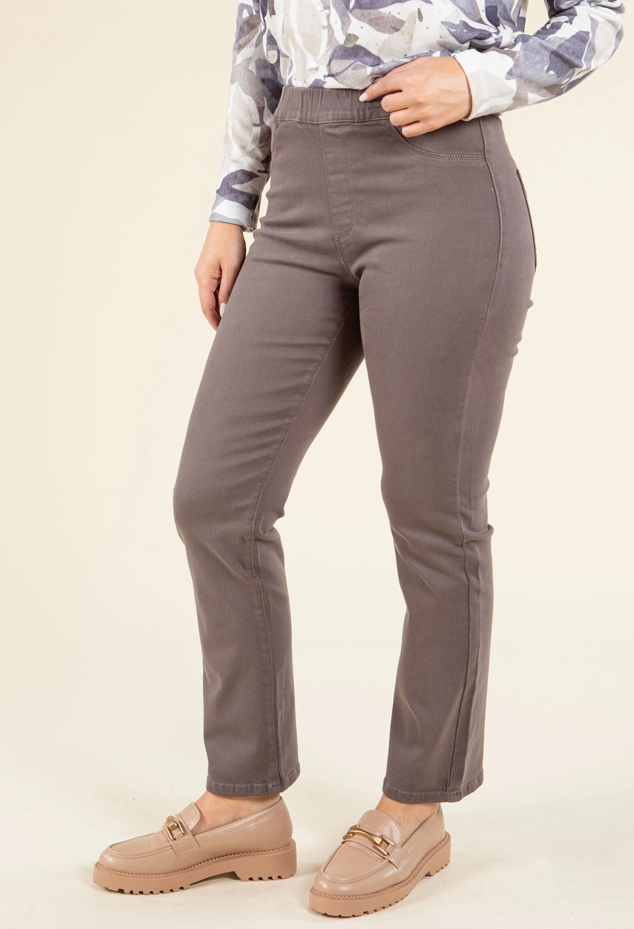 Aura Pull On Jeggings - Image 2