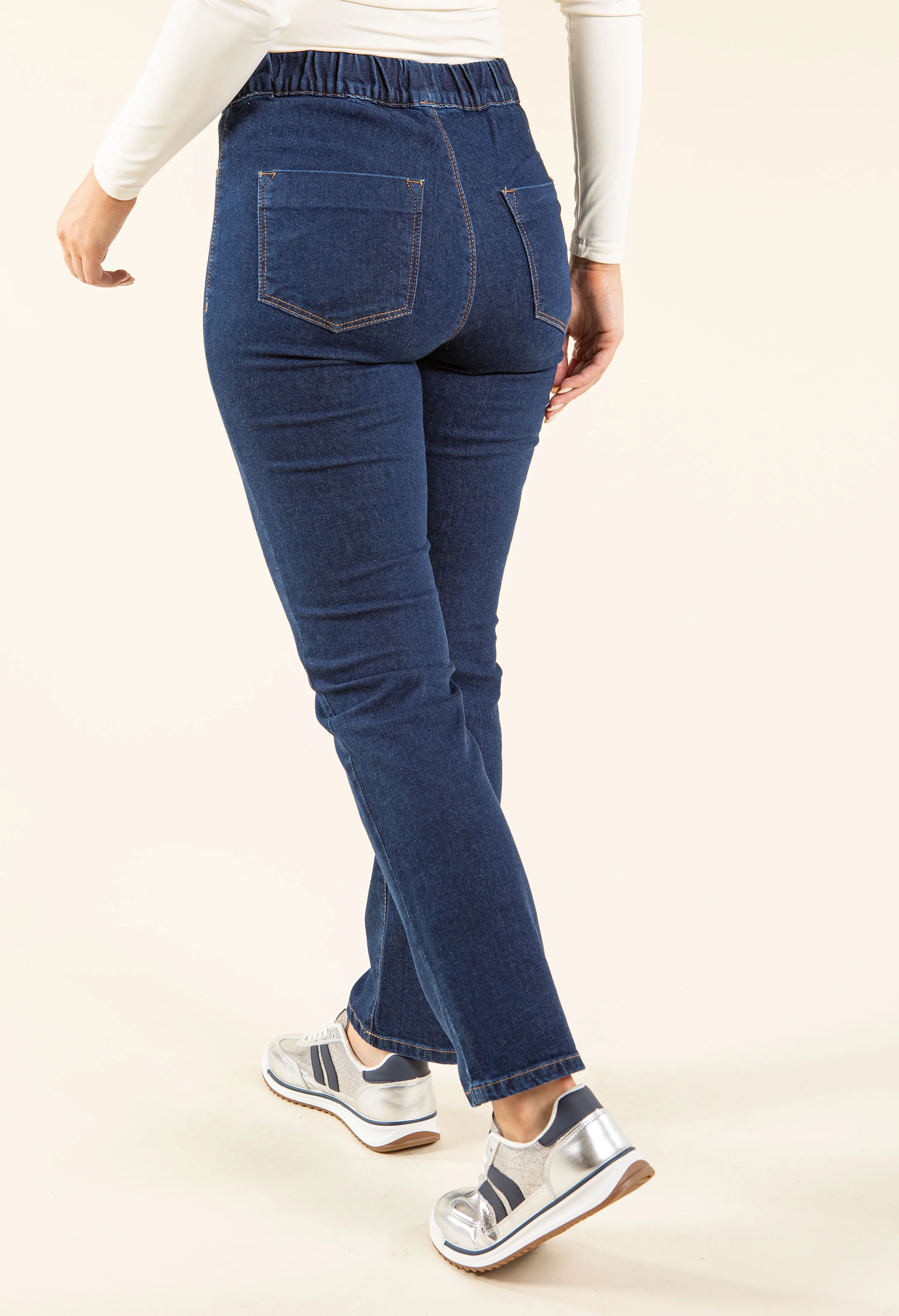 Aura Denim Pull On Jeggings - Image 4