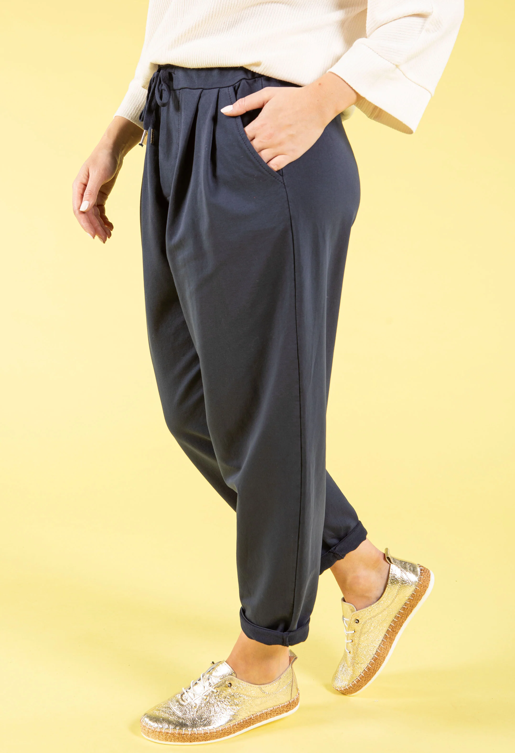 Barrel Joggers - Image 13