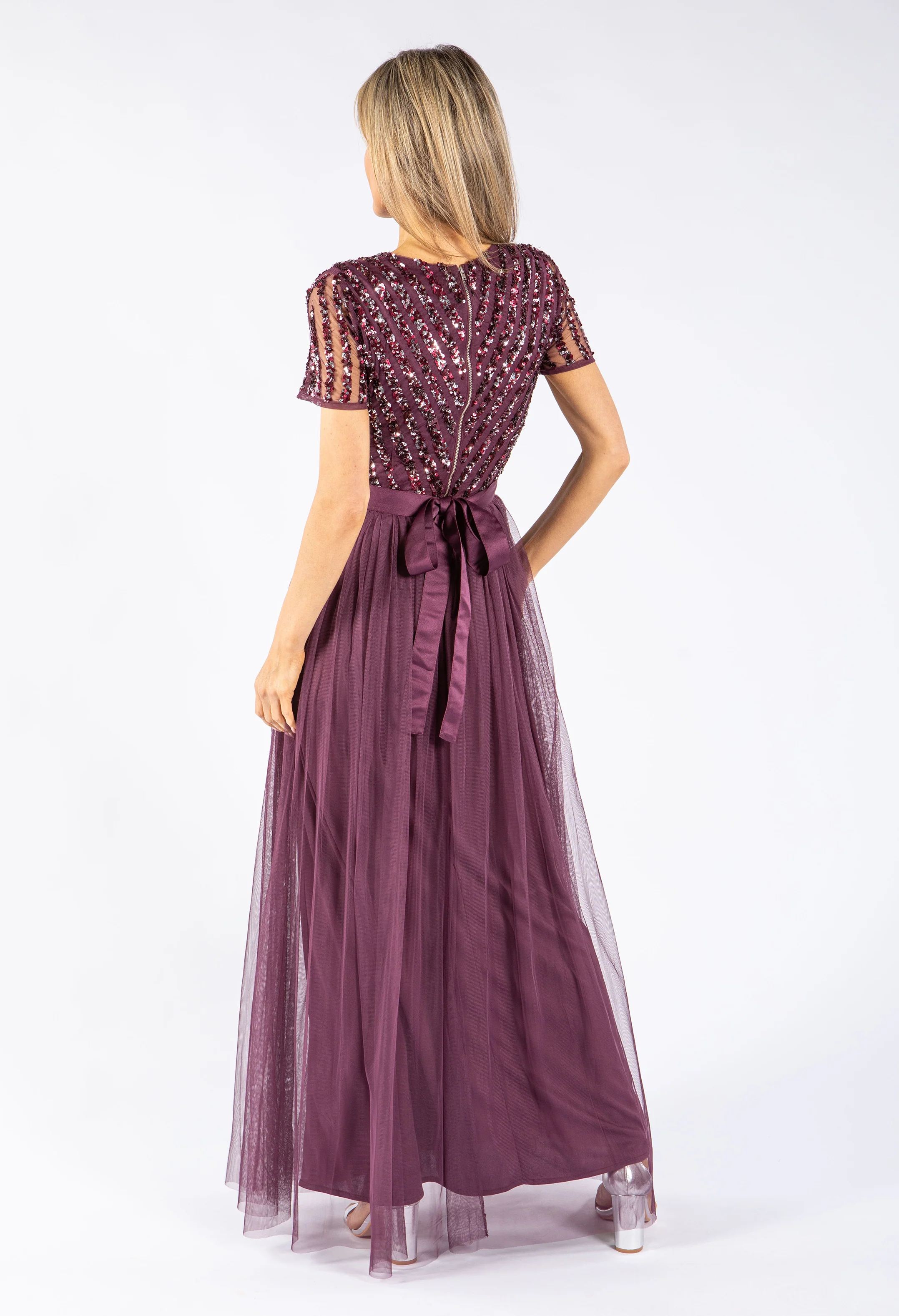 Berry V NECK SEQUIN AND TULLE DRESS WITH TIE WAIST - Image 6