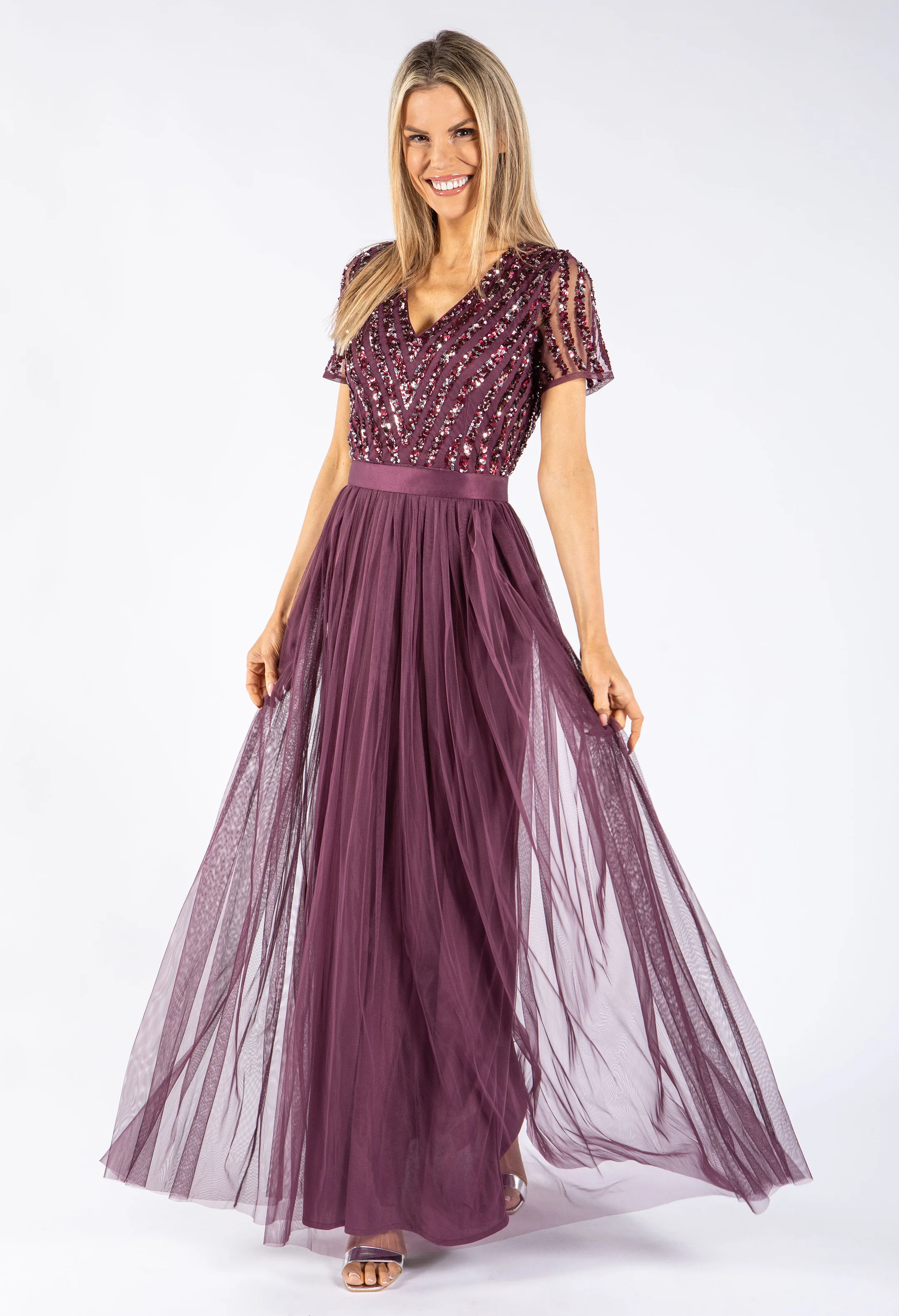 Berry V NECK SEQUIN AND TULLE DRESS WITH TIE WAIST - Image 7