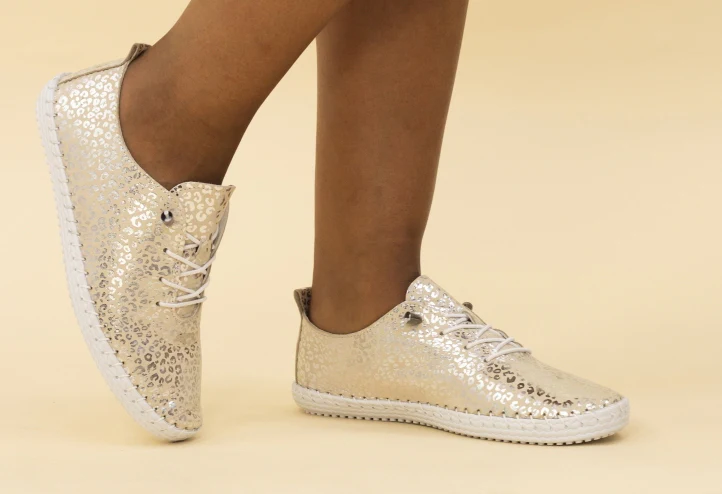 Blade Leather Plimsoll - Image 5