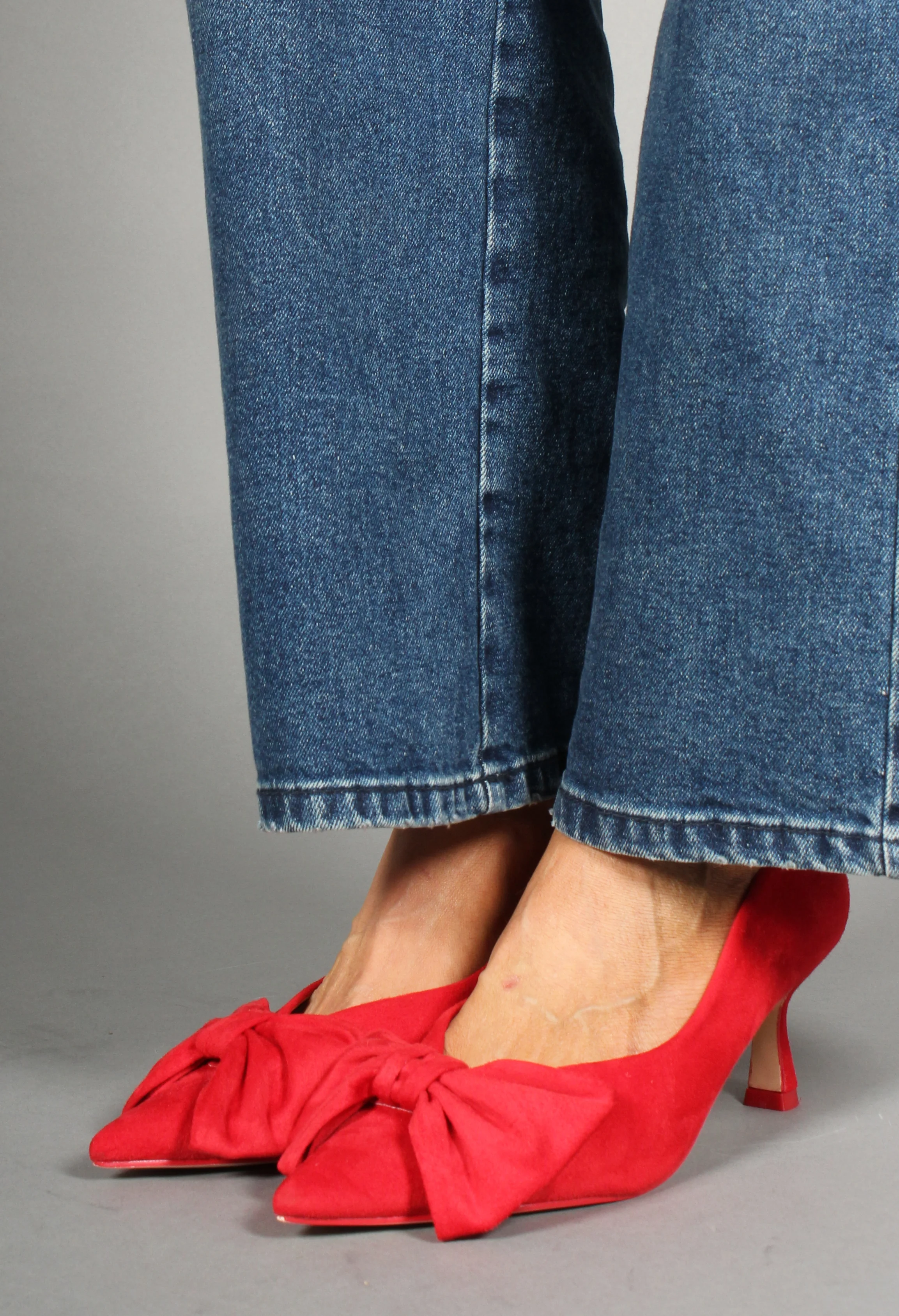 Bow Court Heels - Image 5