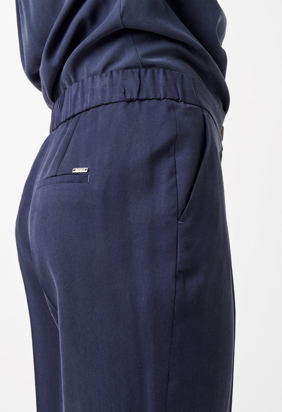 Button Close Straight leg Trouser - Image 4