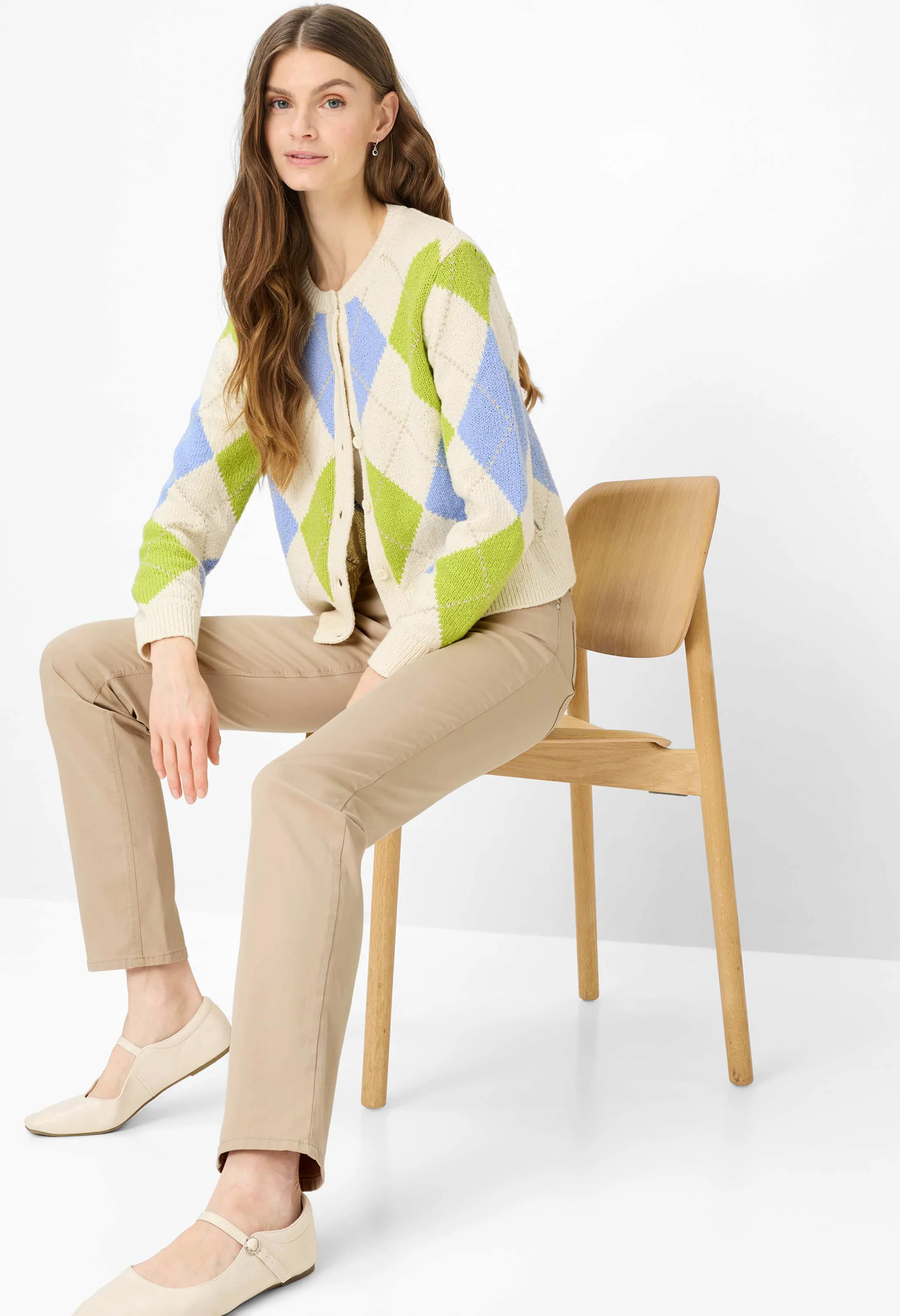 Carola 30 Inch Short Leg Trousers - Image 22