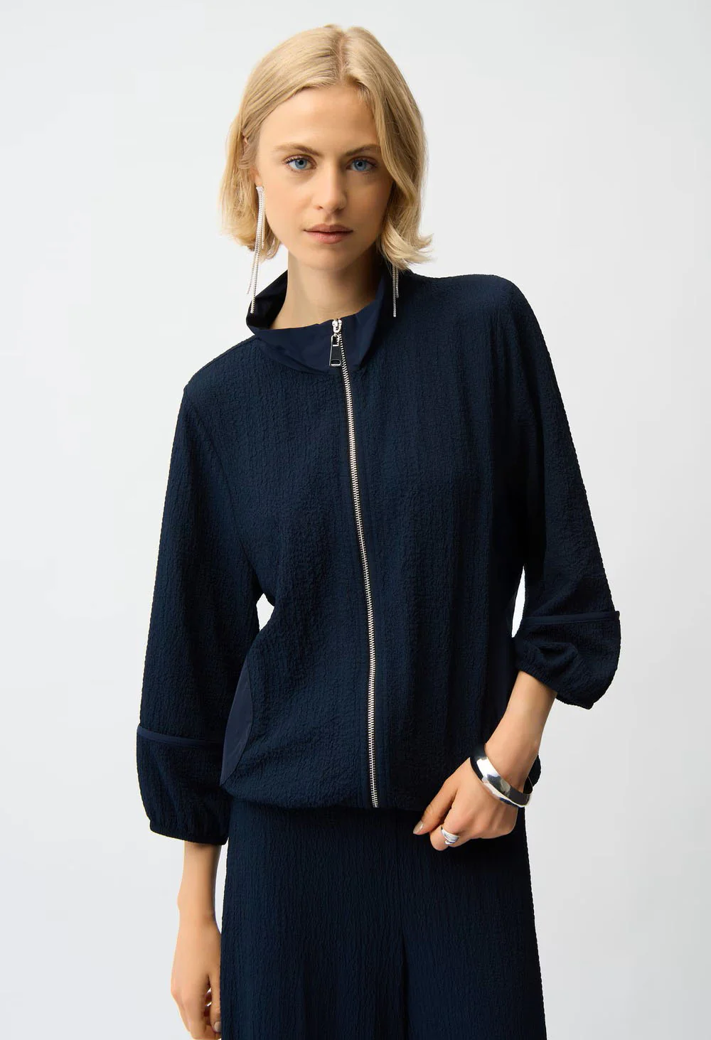 Casual Collared Zipper Jacket - Image 3