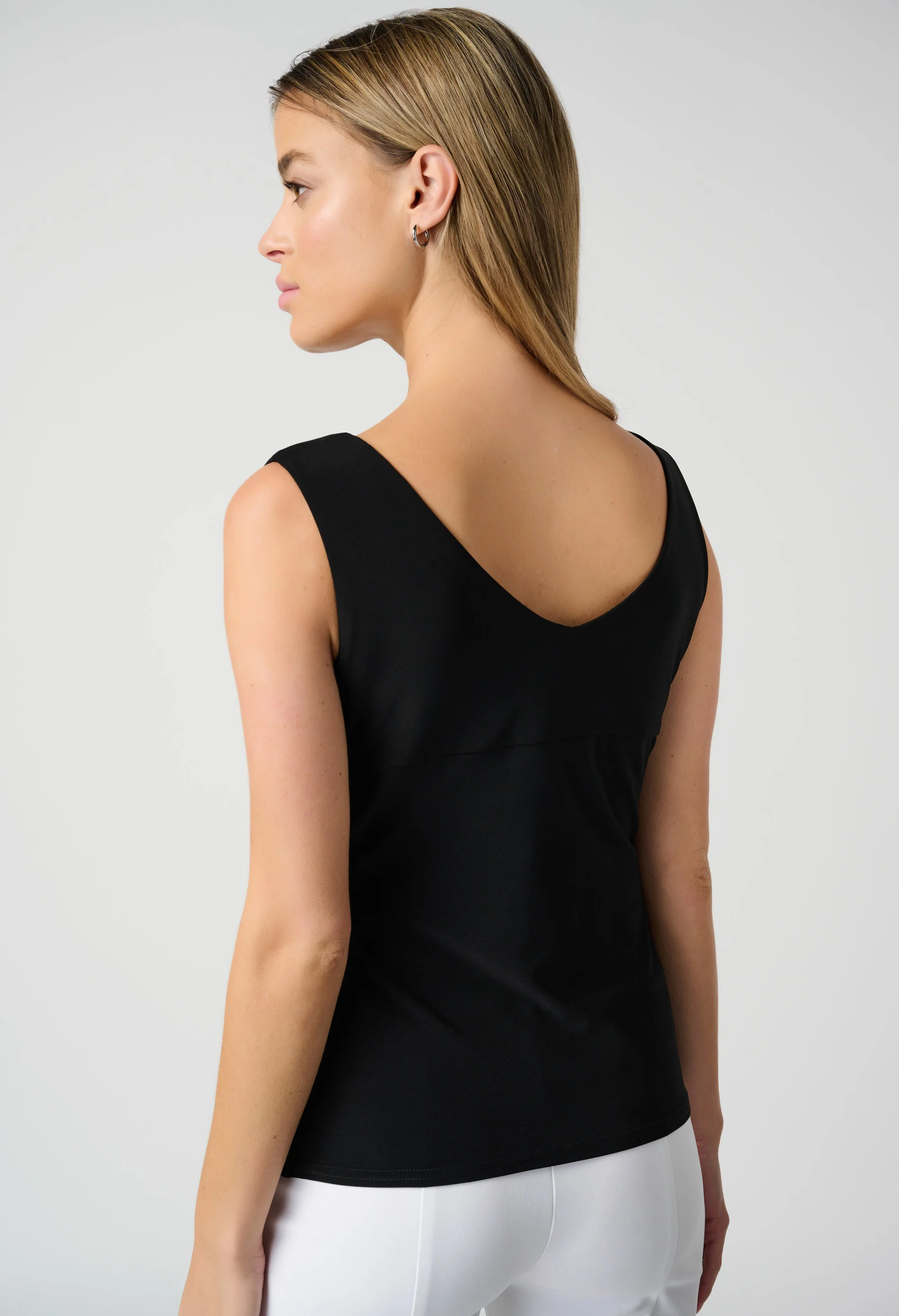 Casual V-neck Sleeveless Cami - Image 6