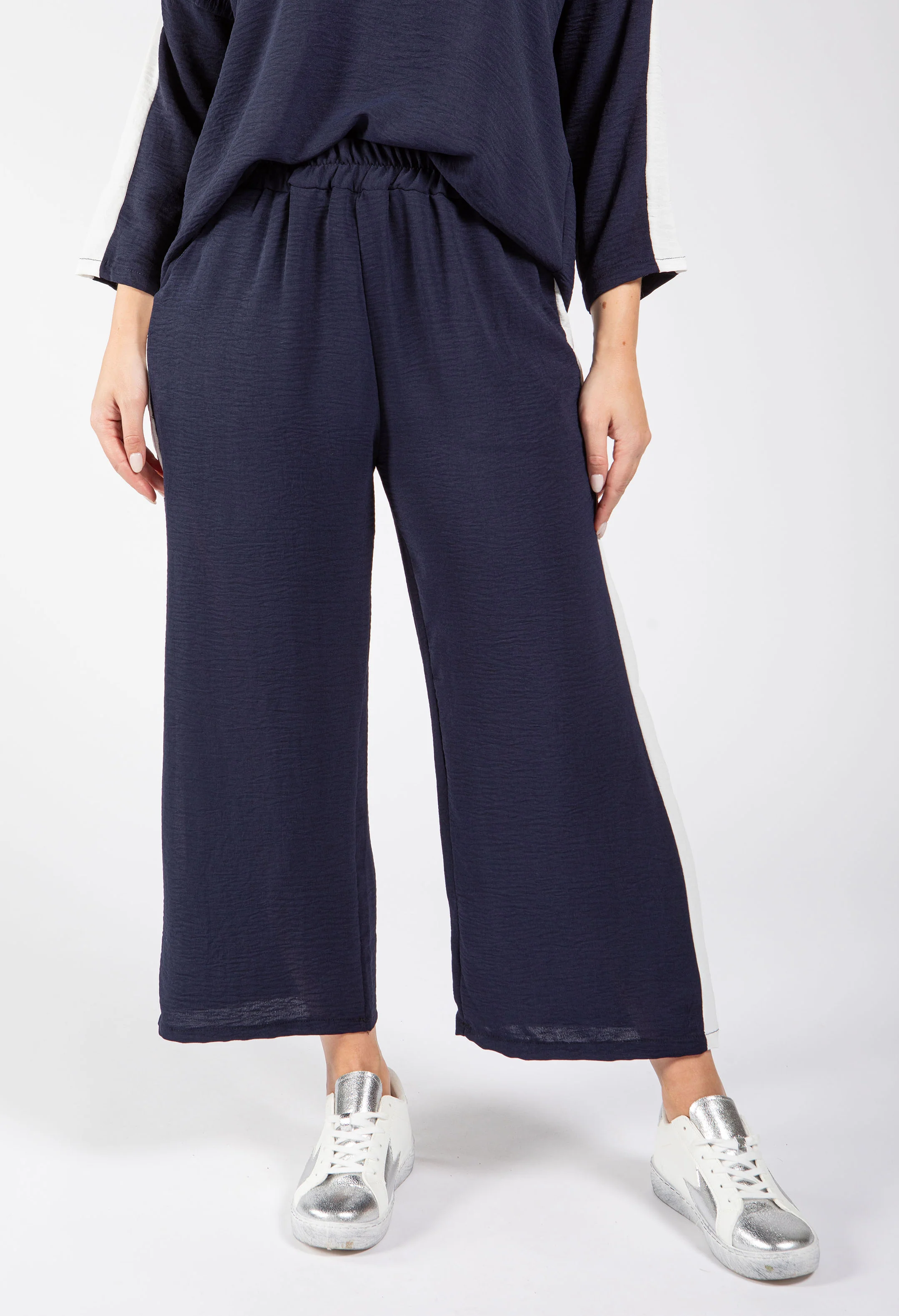 Chloe Contrast Co-Ord - Image 7