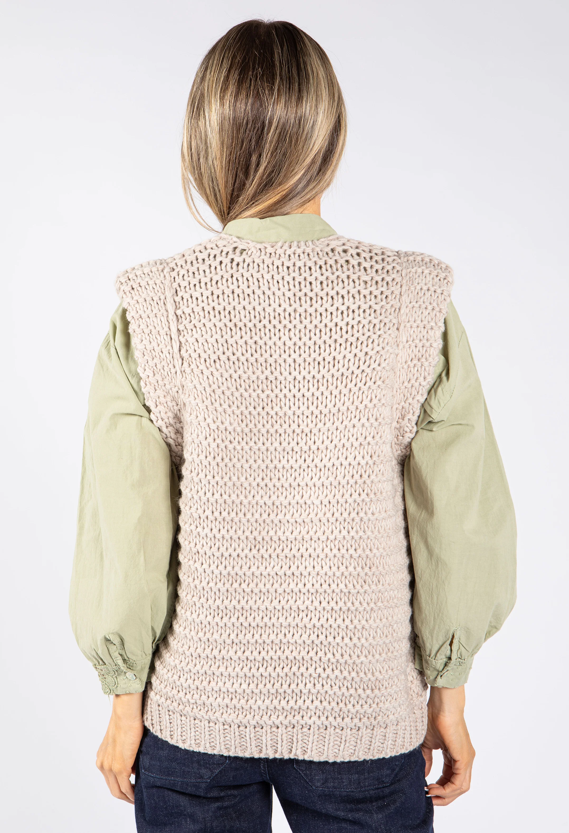 Chunky Knit Vest - Image 4