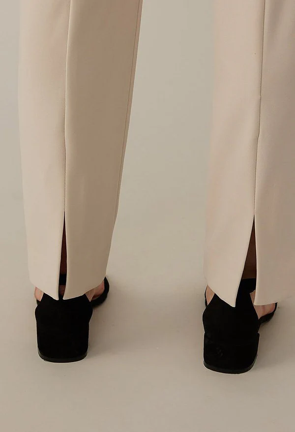 Contour Waistband Slim Pants - Image 14