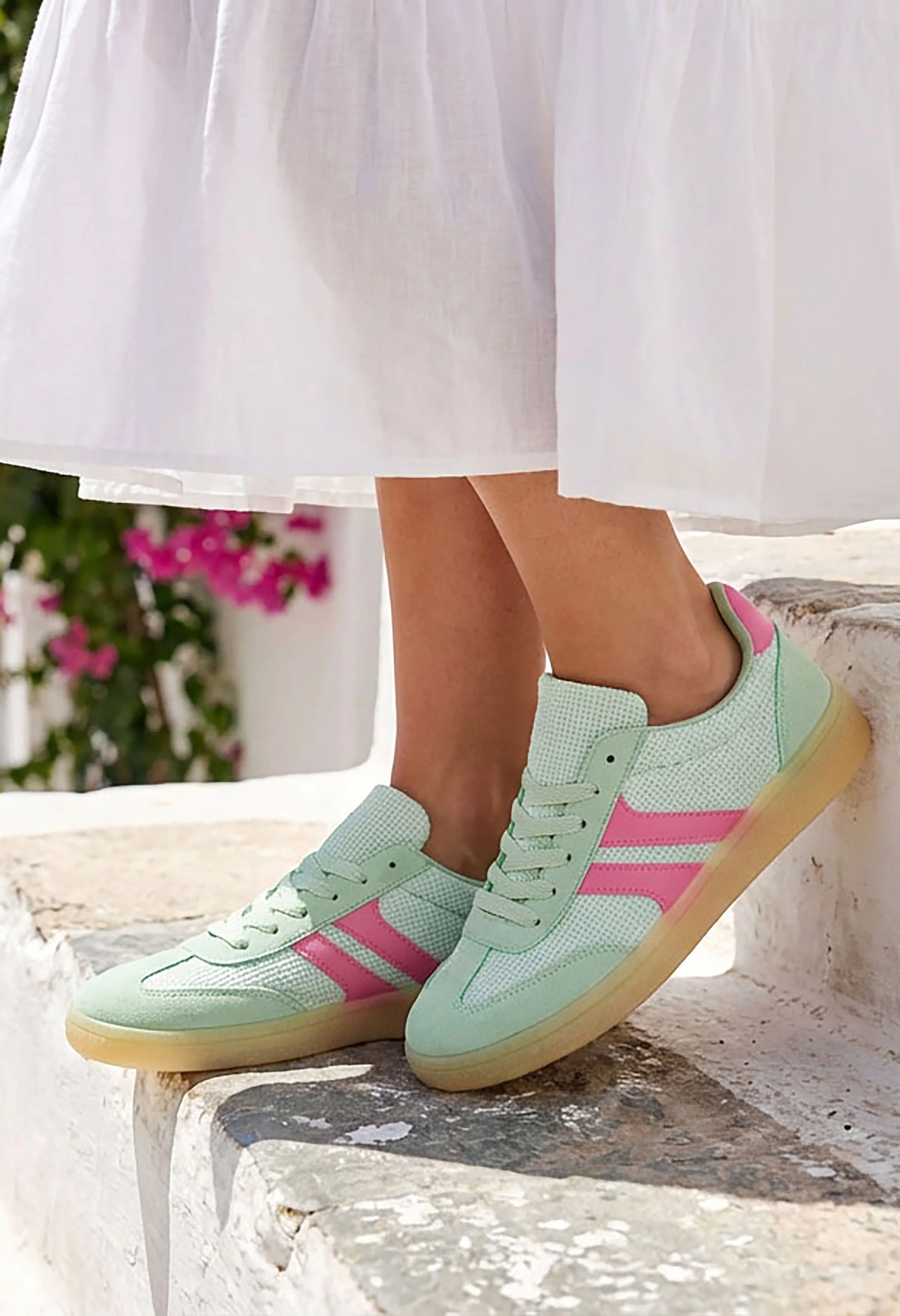 Contrast Stripe Trainer - Image 5