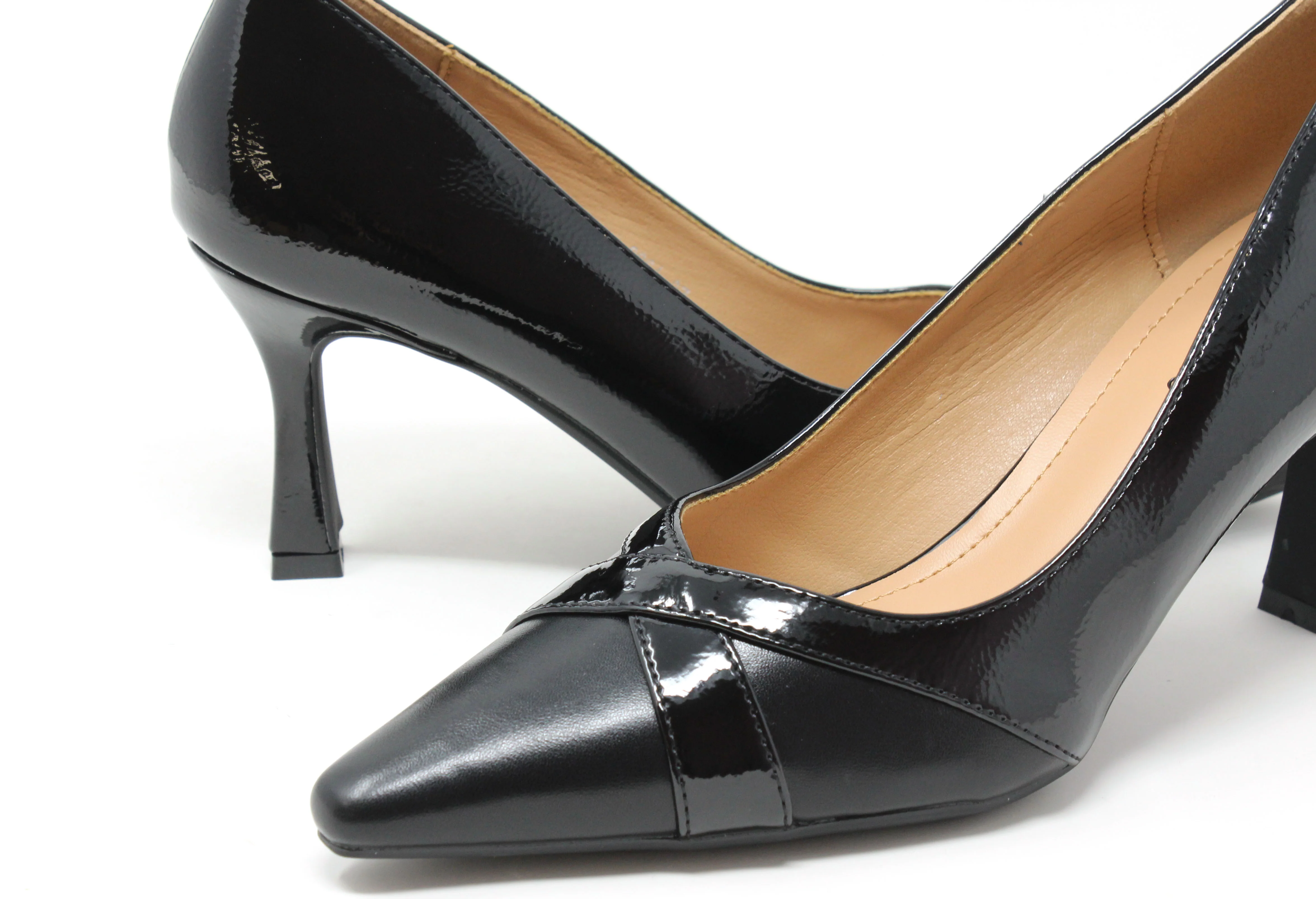 Criss-Cross Heel - Image 4