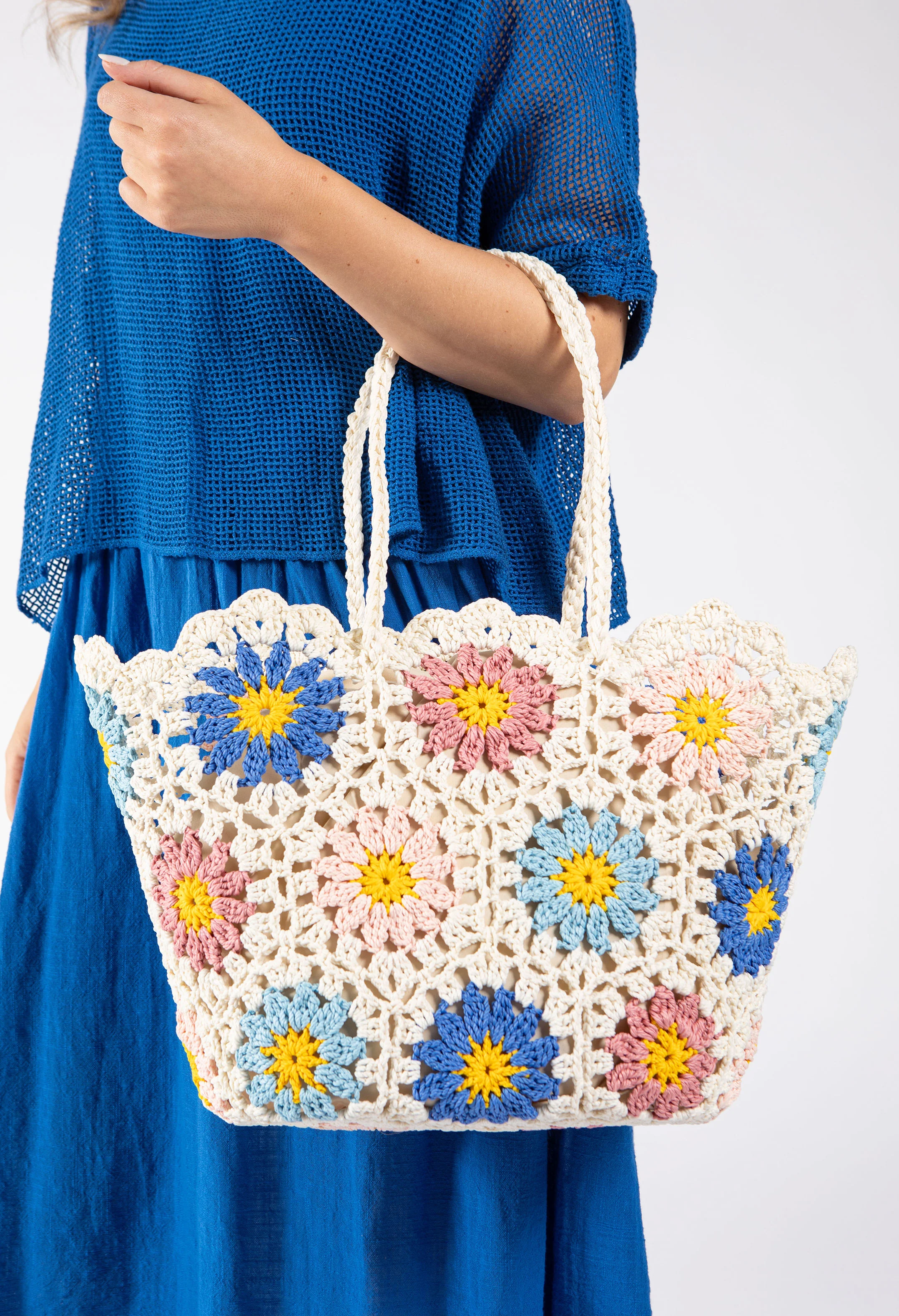 Crochet Knit Daisy Tote Bag - Image 7