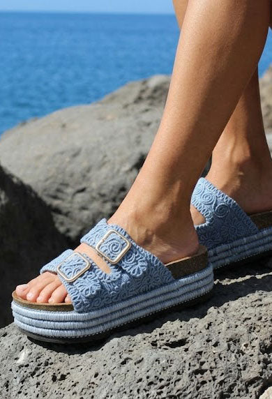 Crochet Platform Slide - Image 6