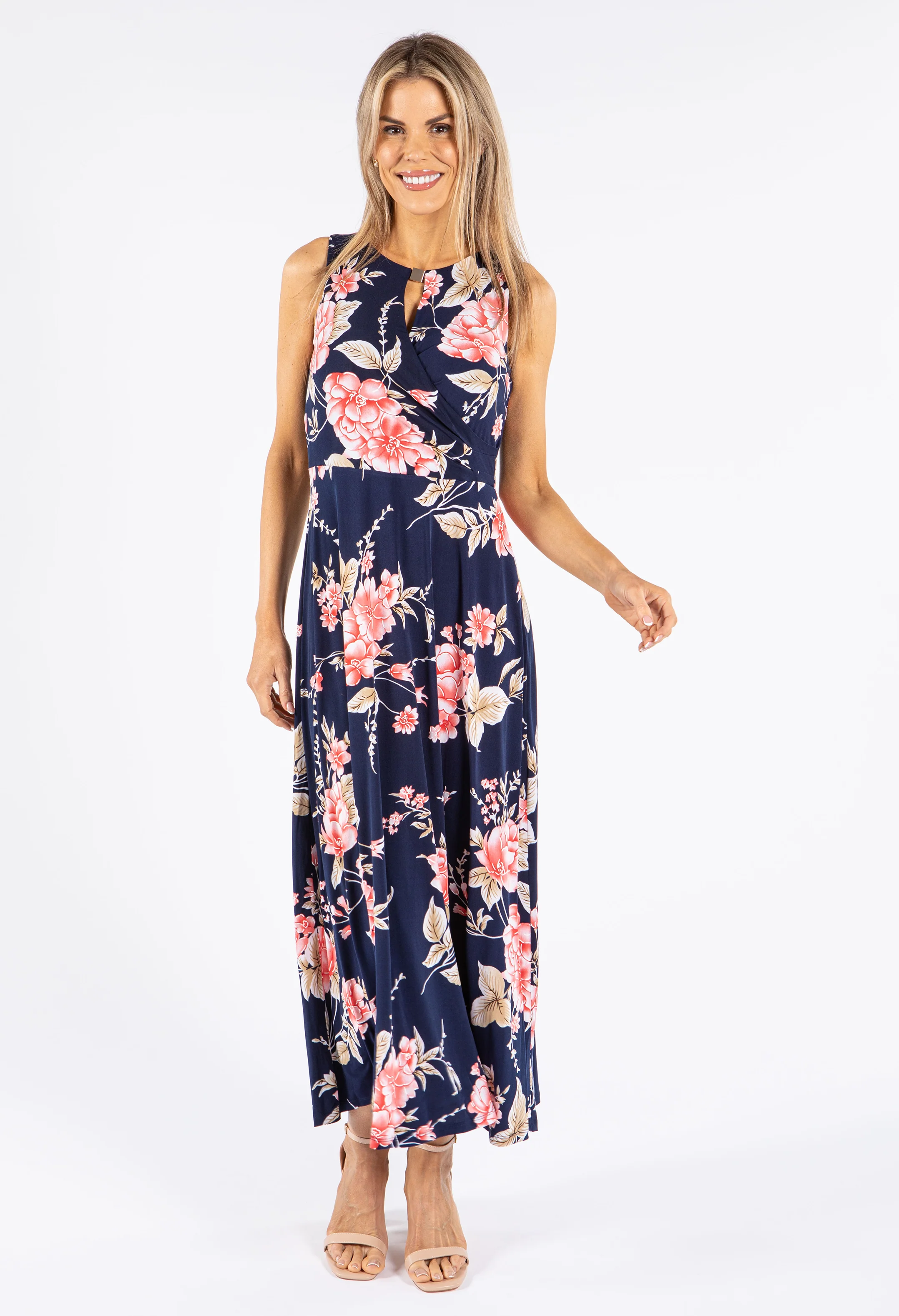 Cut Out Detail Sleeveless Dress - Image 3
