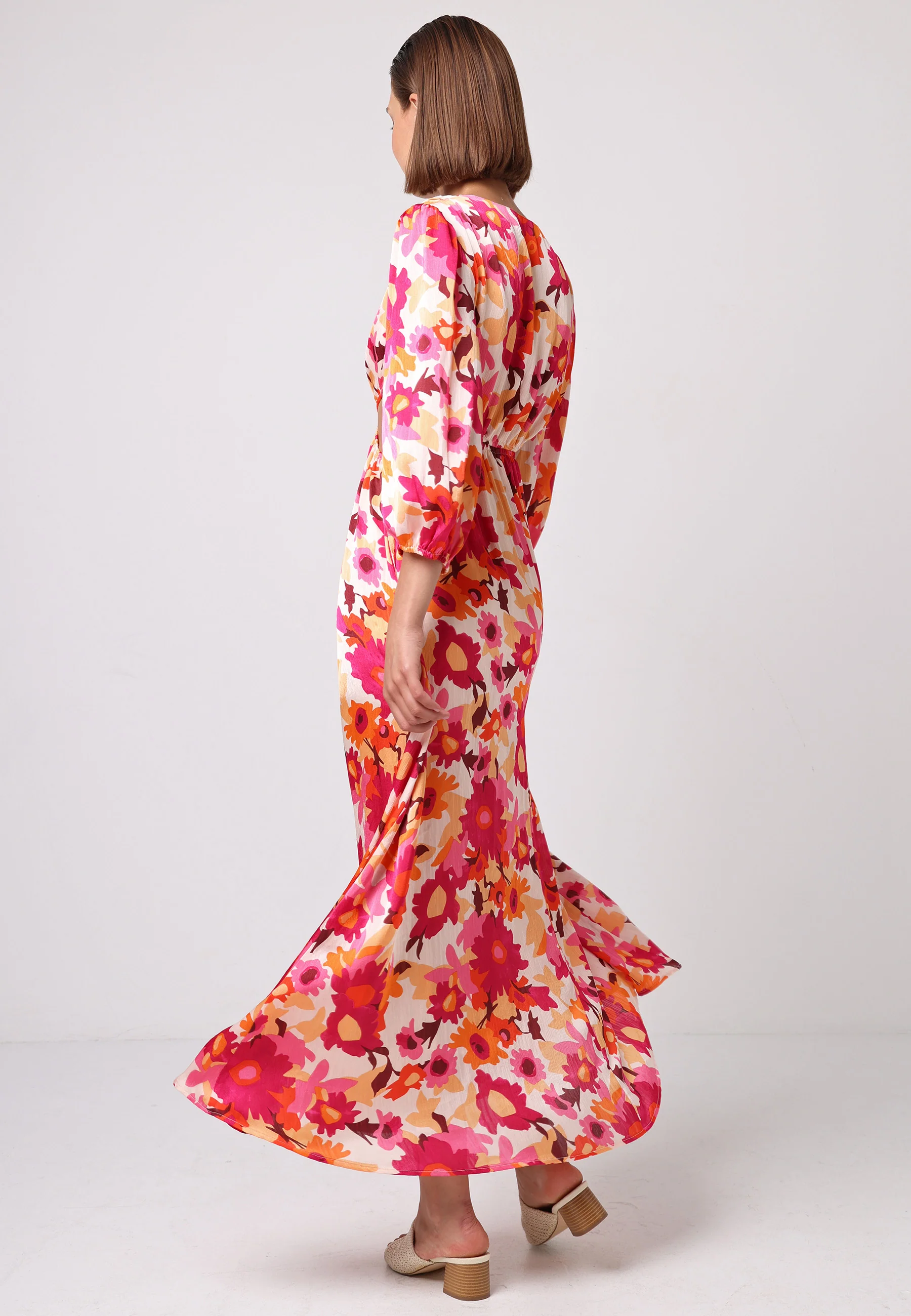 Cut Out Long Sleeve Maxi Dress - Image 4