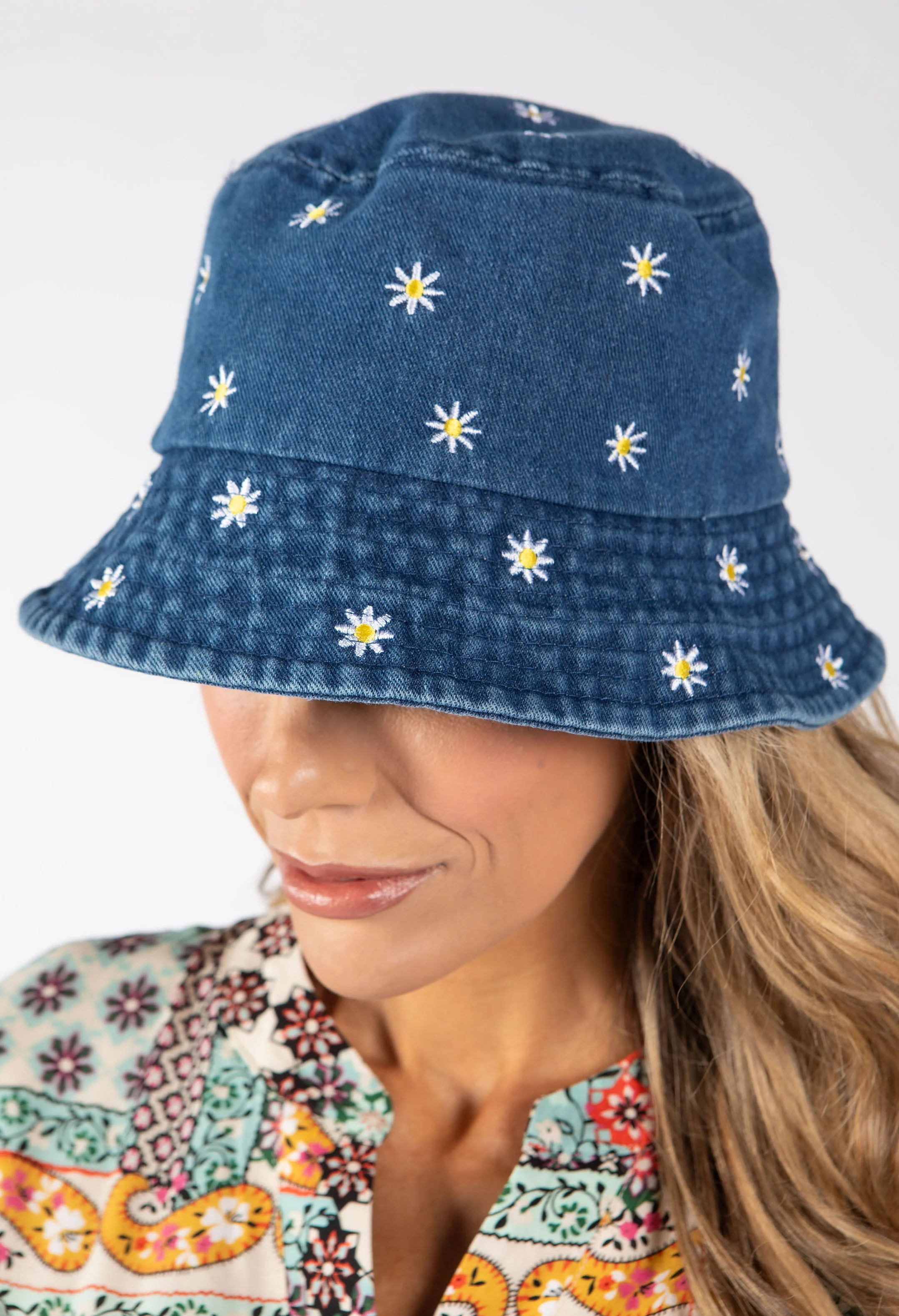 Daisy Bucket Hat - Image 2