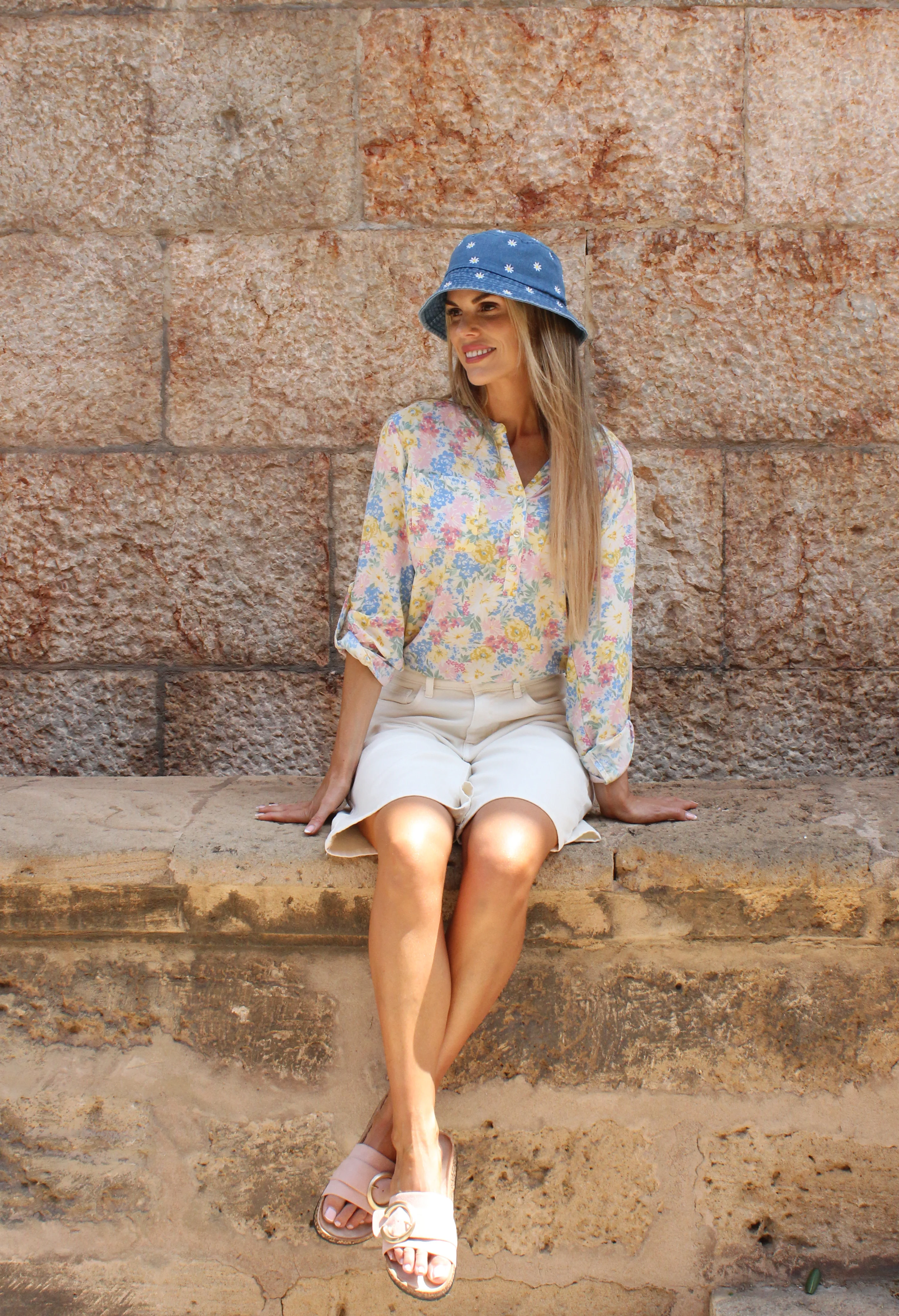 Daisy Bucket Hat