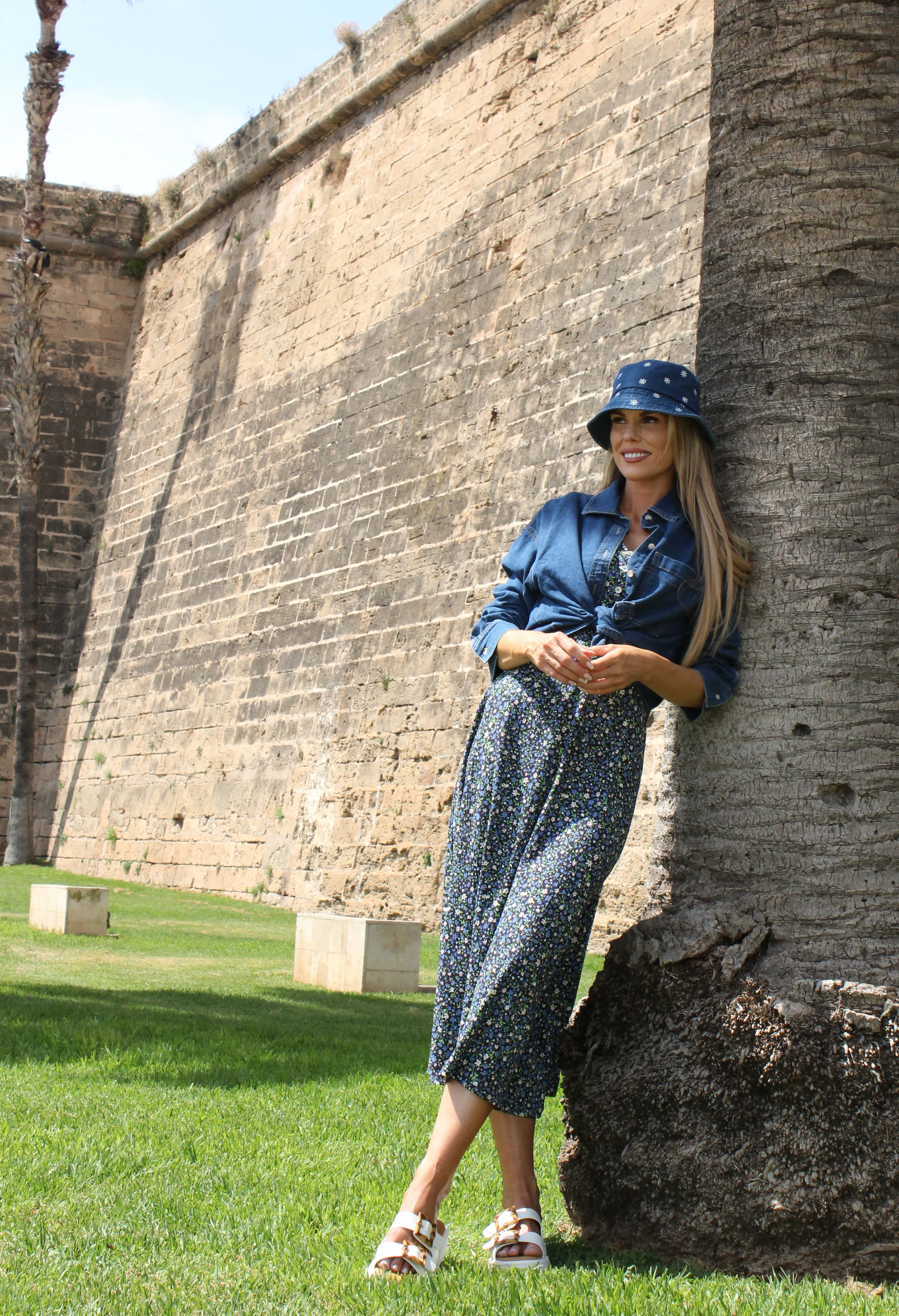 Daisy Bucket Hat - Image 7