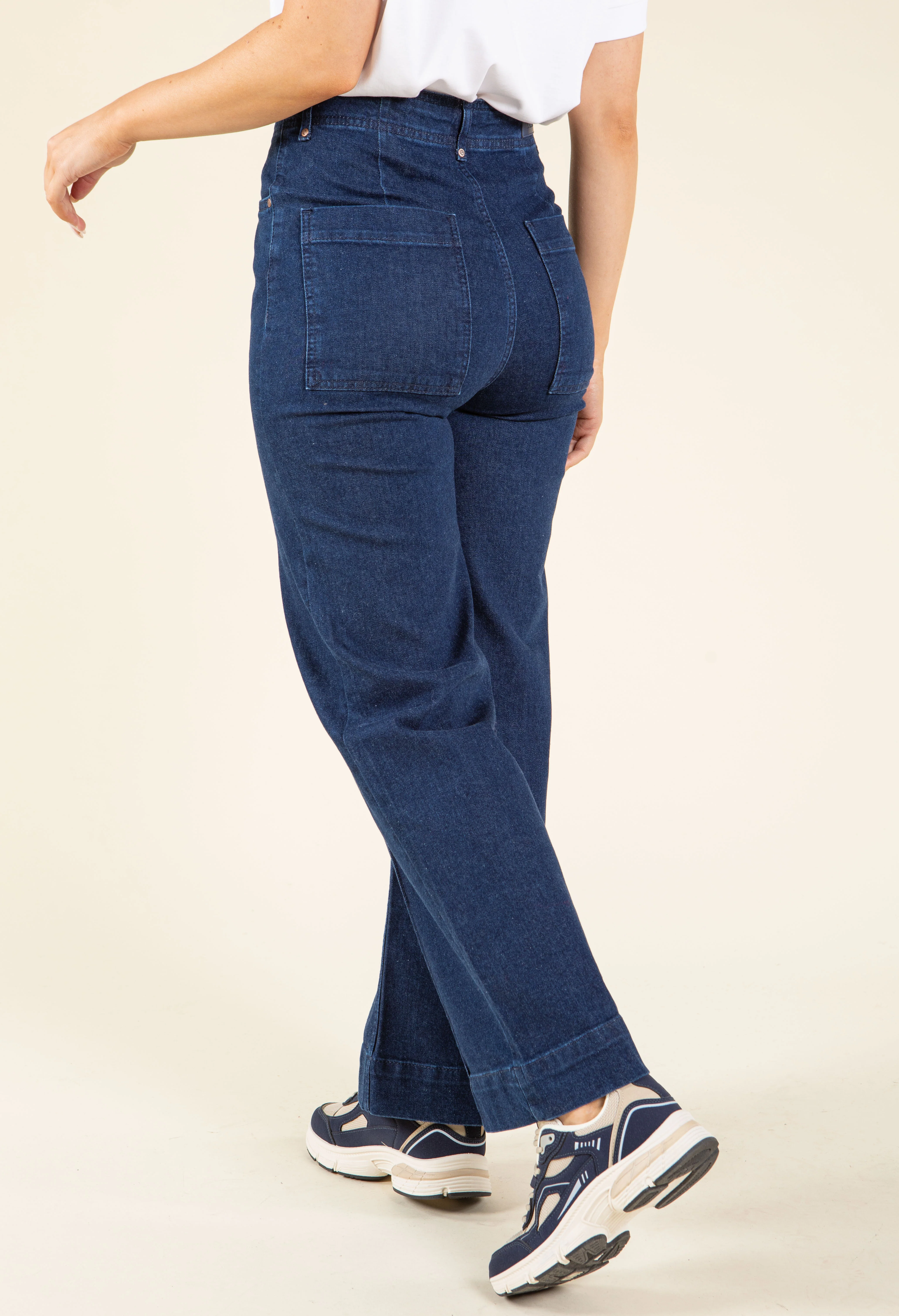 Daria High Waist Front Seam Tailored Jeans - Image 8