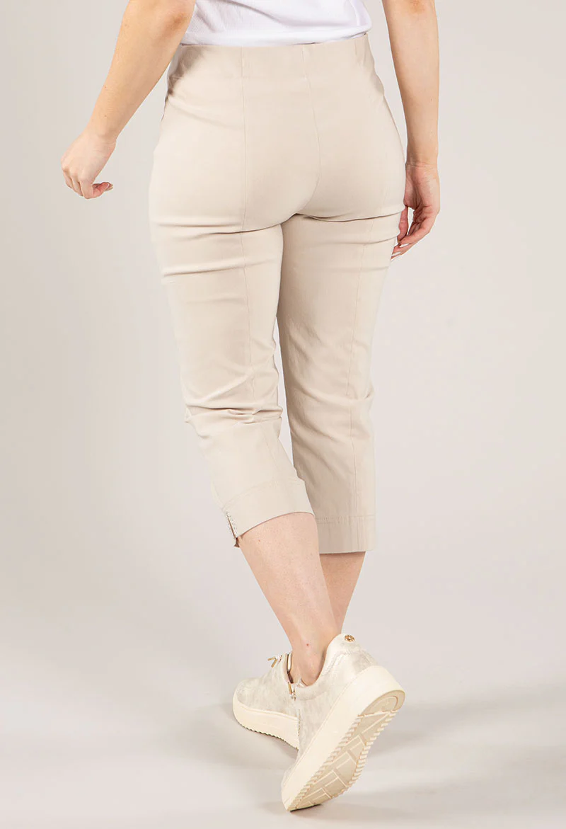 Diamante Detail Pull On Capris - Image 4
