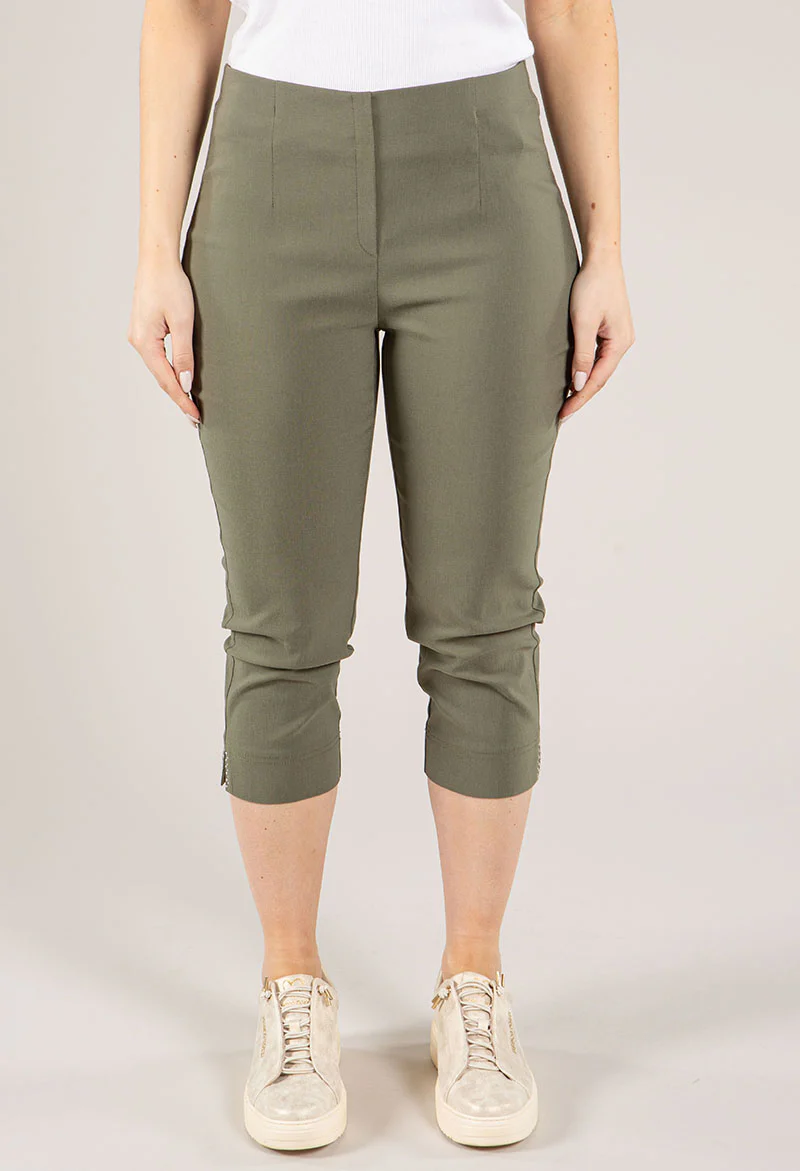 Diamante Detail Pull On Capris - Image 9