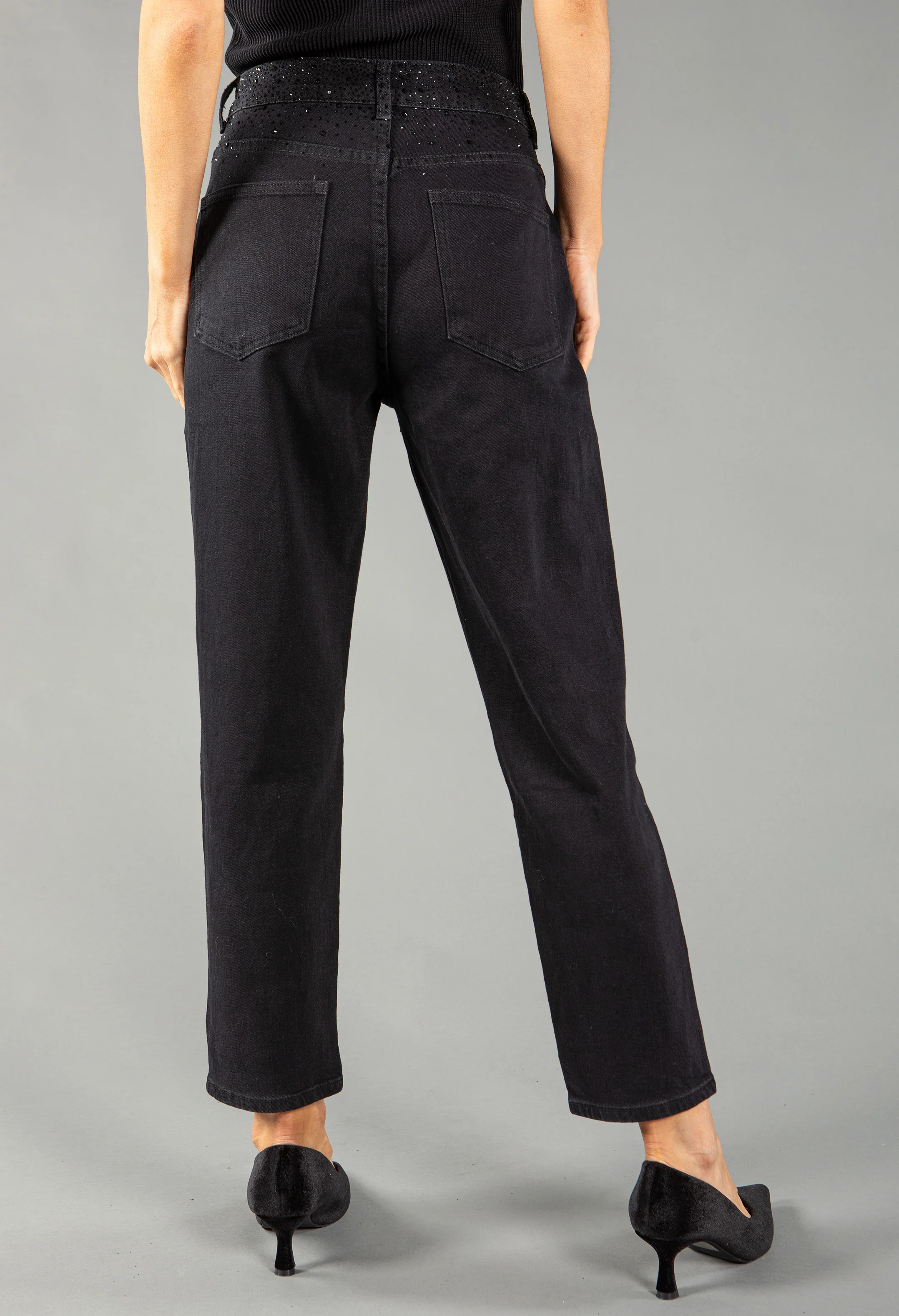 Diamante Detail Tapered Leg Jean - Image 5