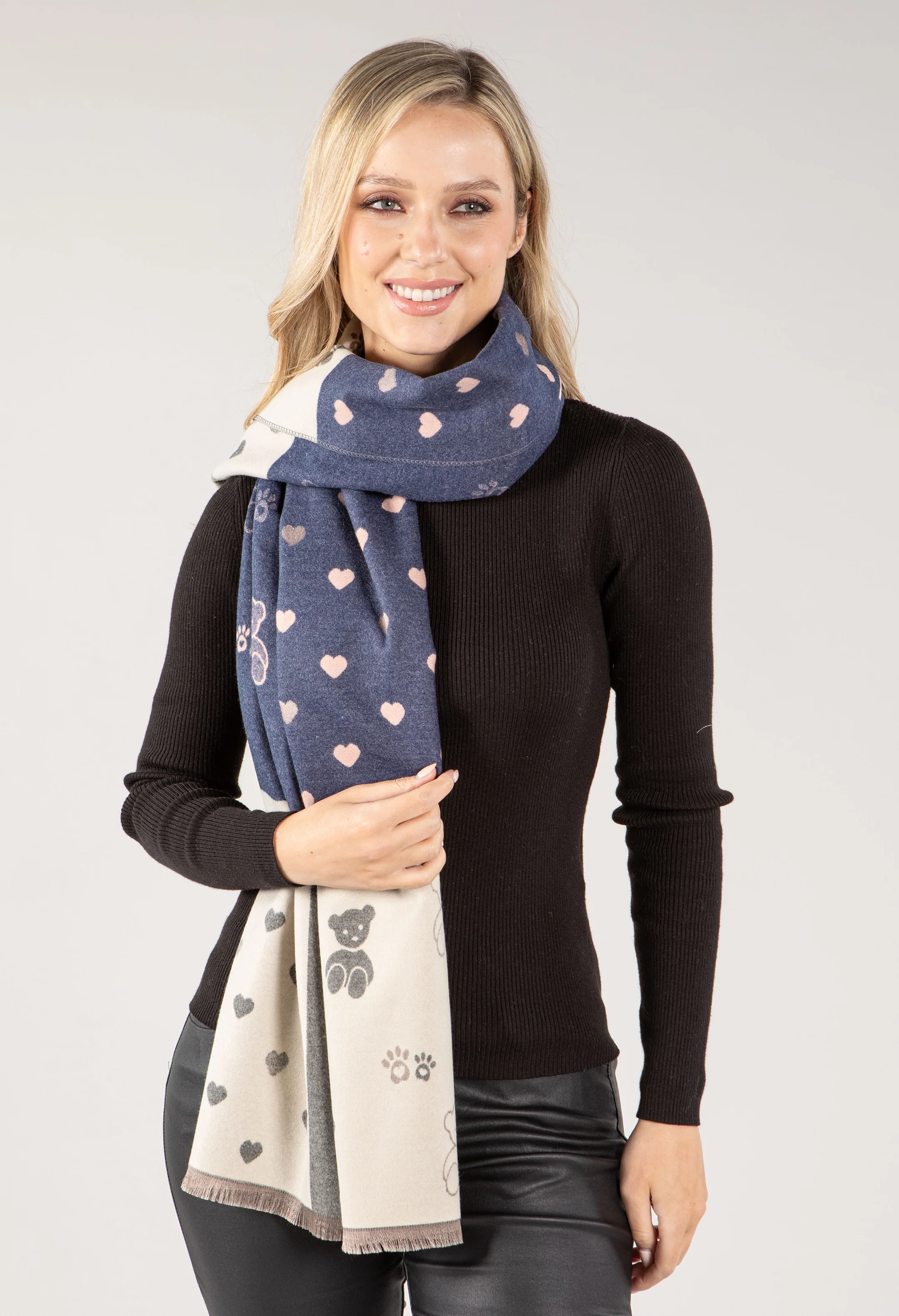 Teddy Bear Scarf - Image 4