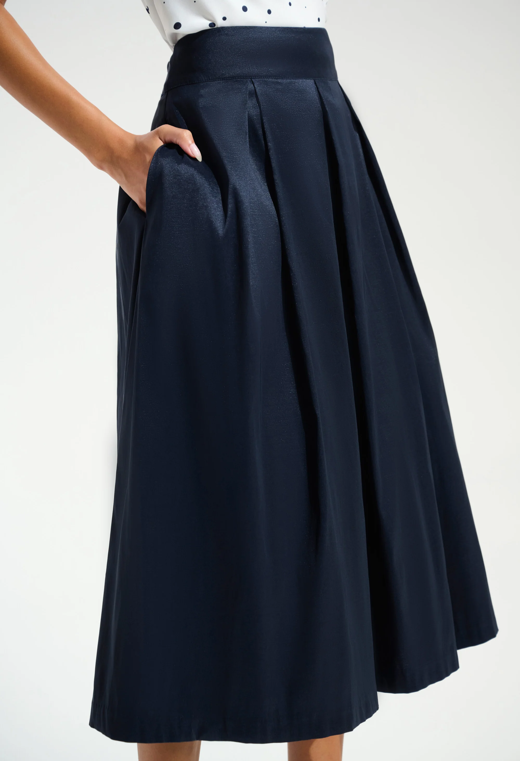 Elegant High-waist A-line Skirt - Image 3