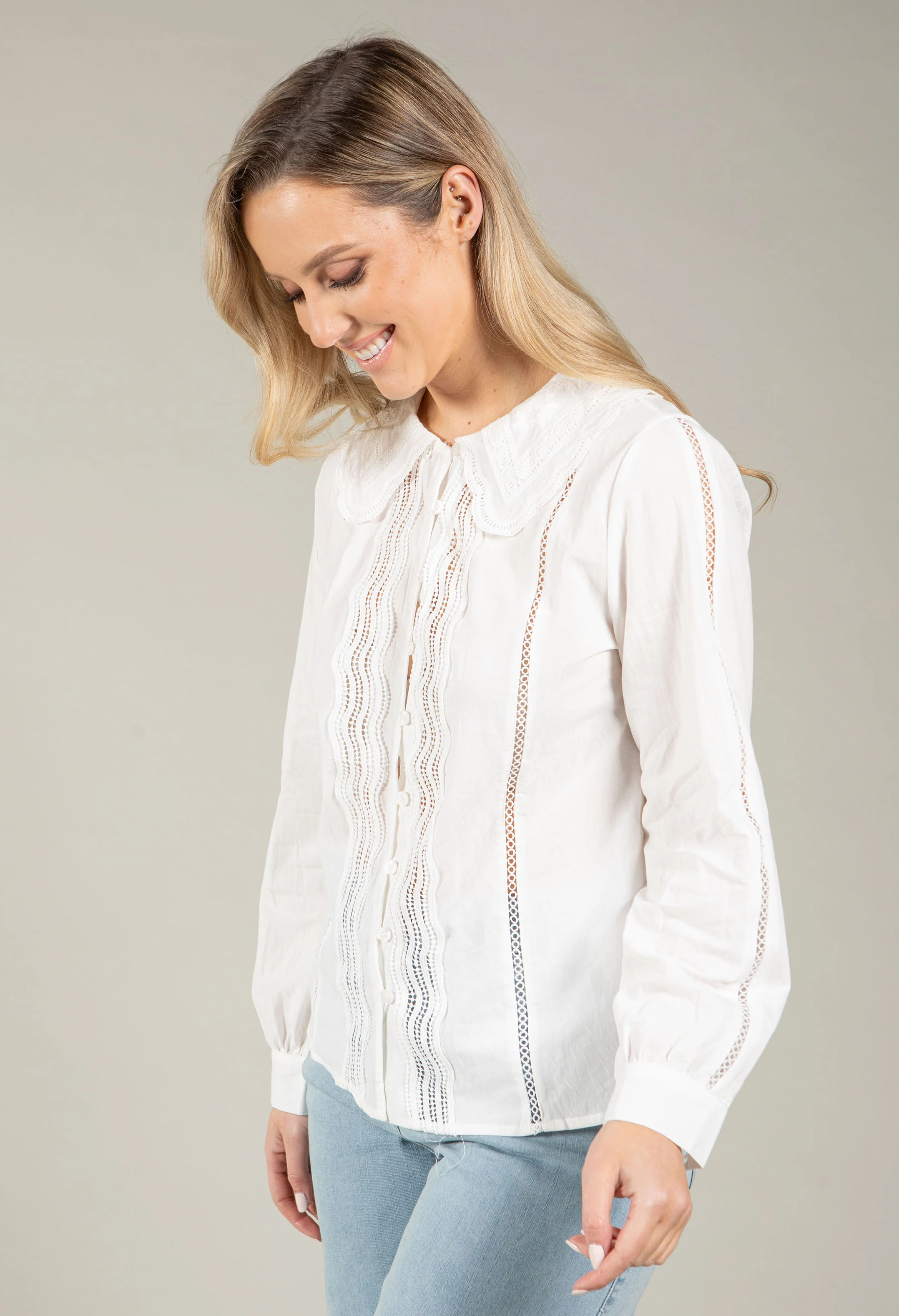 Embroidered Detail Blouse - Image 3