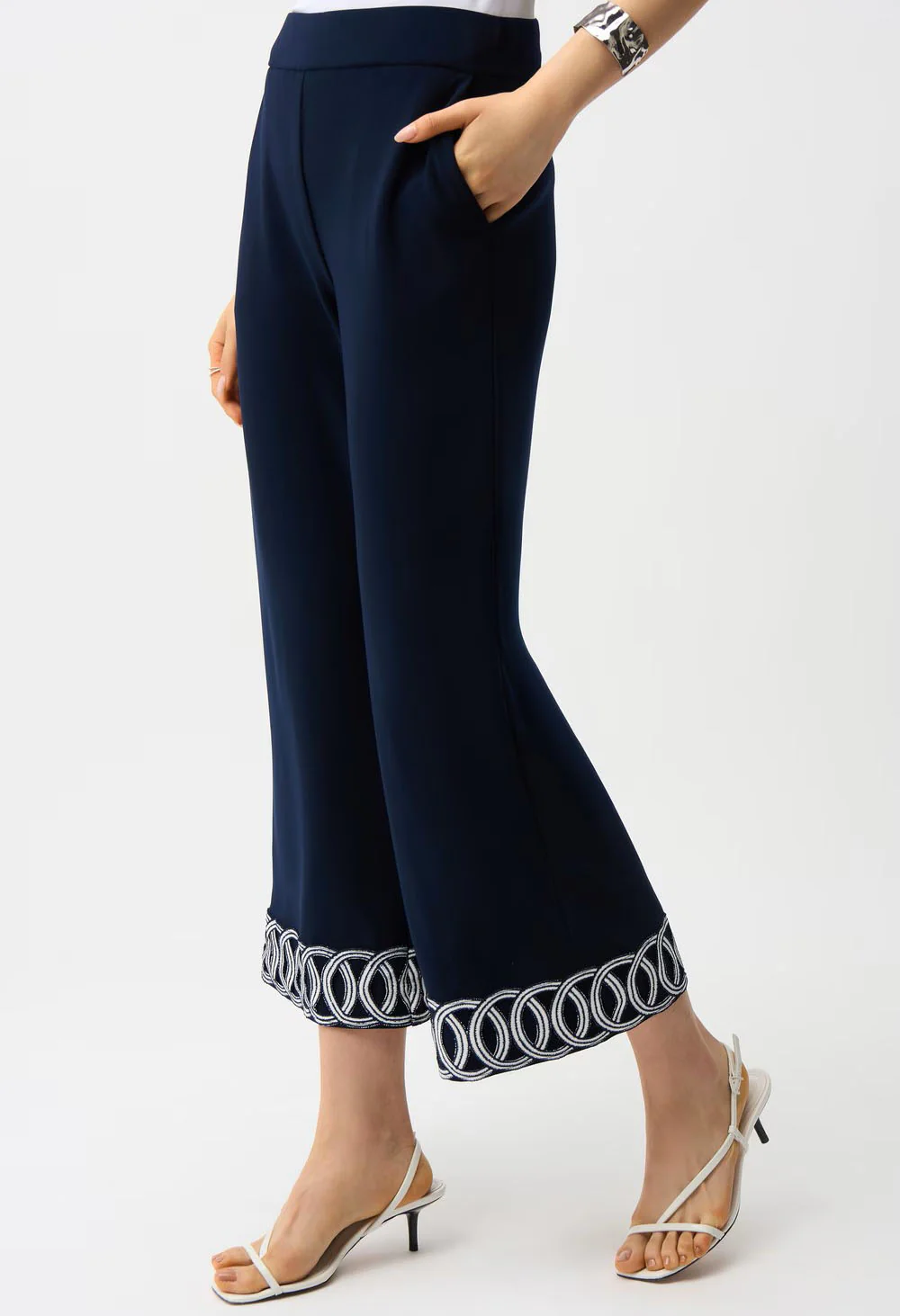 Embroidered Wide-leg Trousers