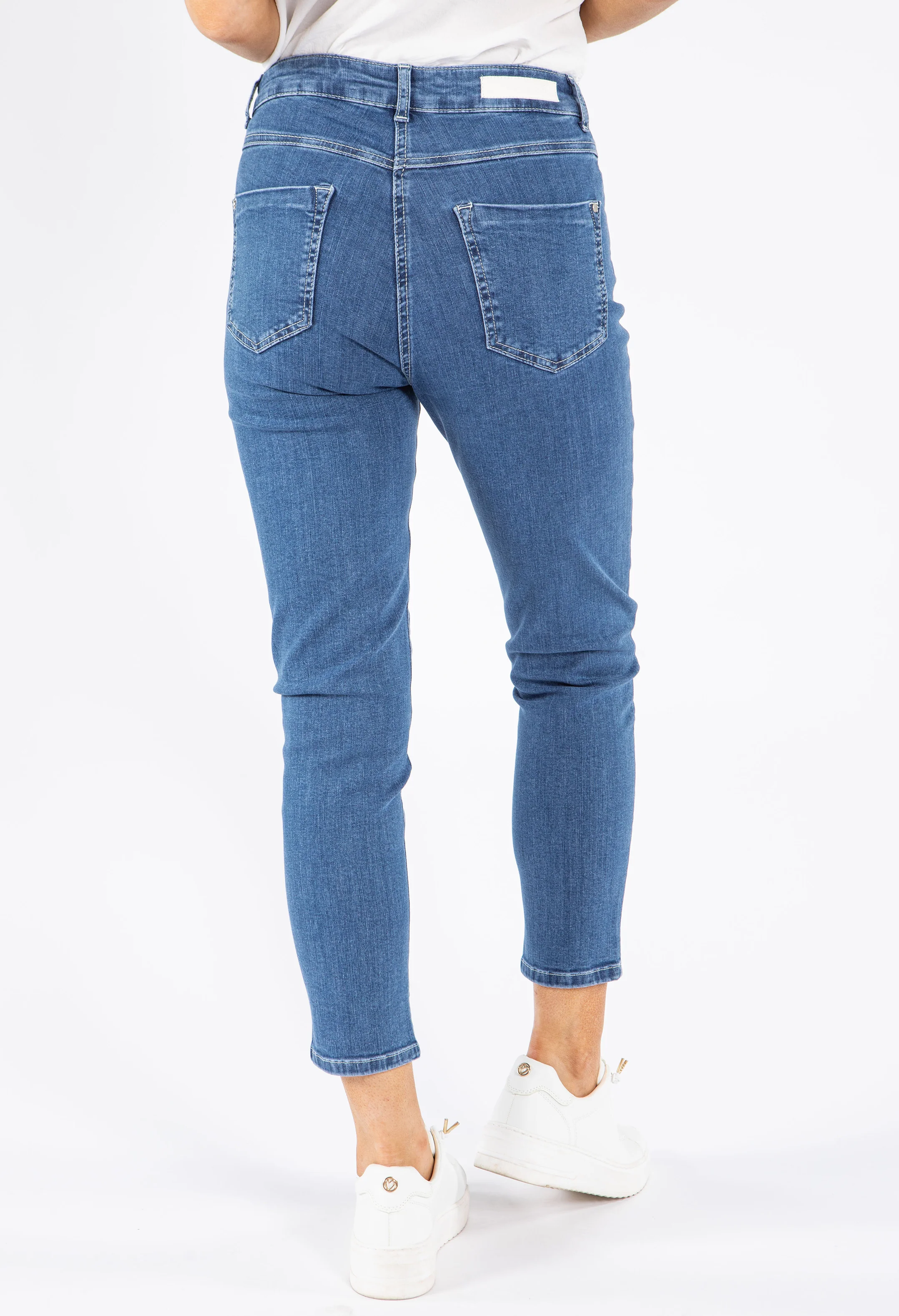 Emy 7/8 Slim Fit Jeans - Image 4
