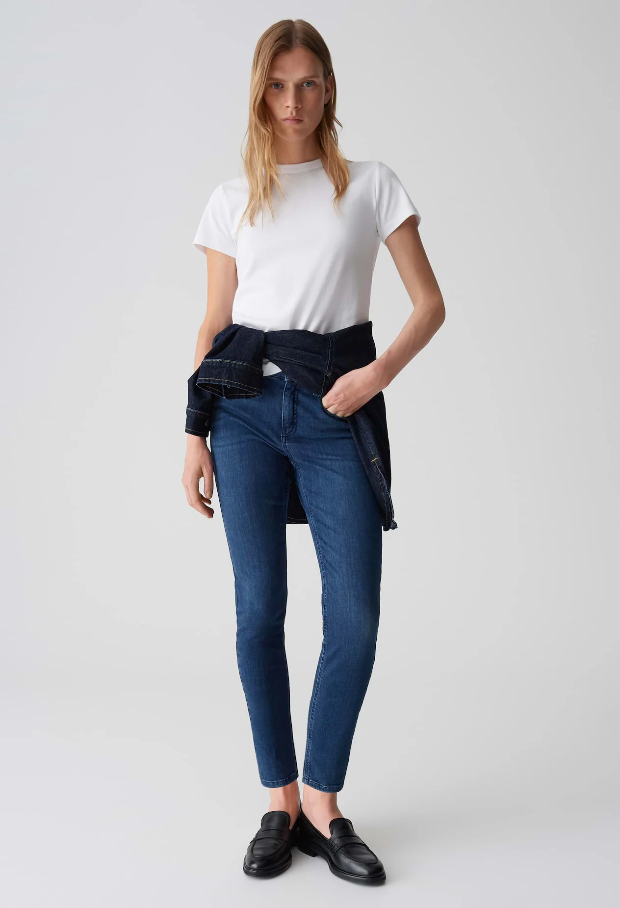 Enja Ease Low Rise Skinny Jeans - Image 12