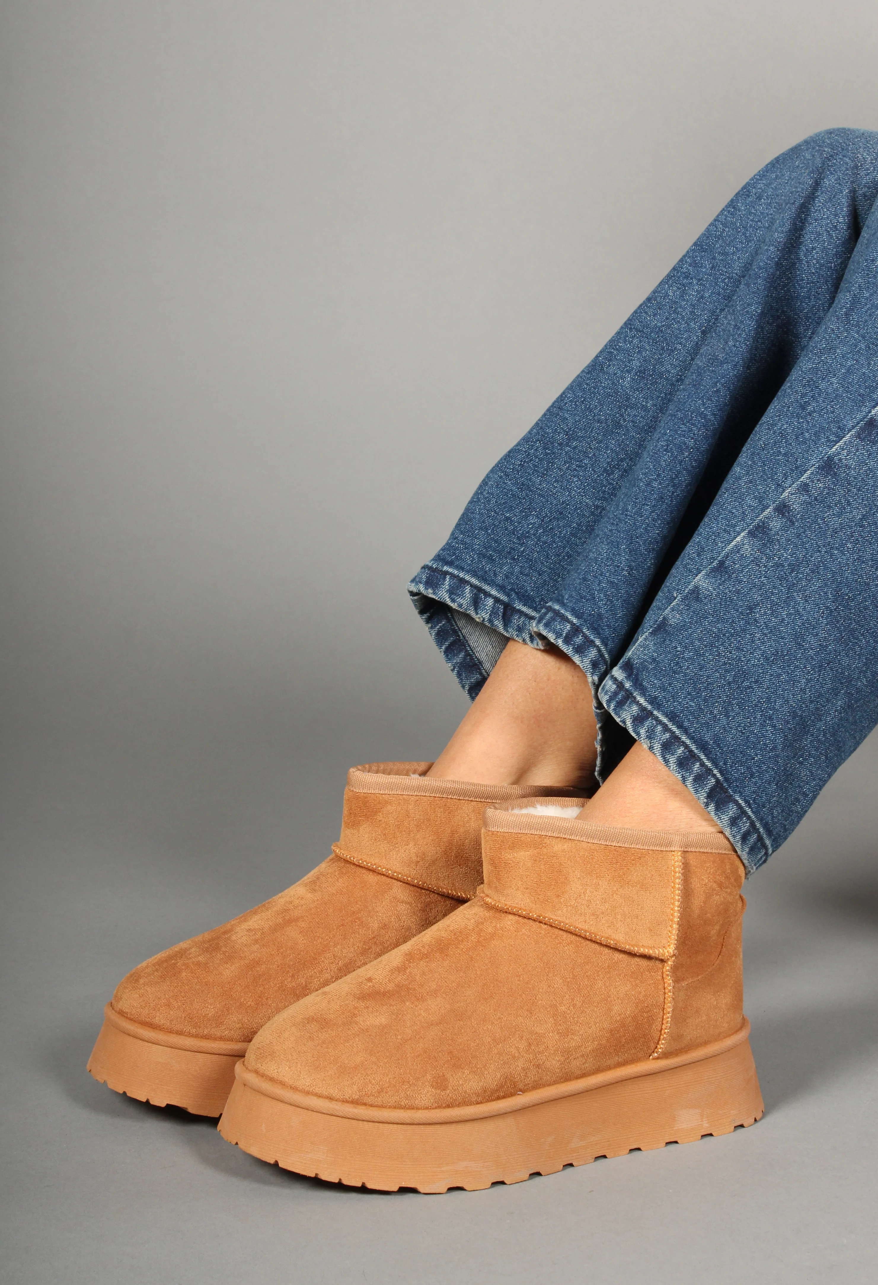 Faux Fur Lined Platform Boot - Image 7