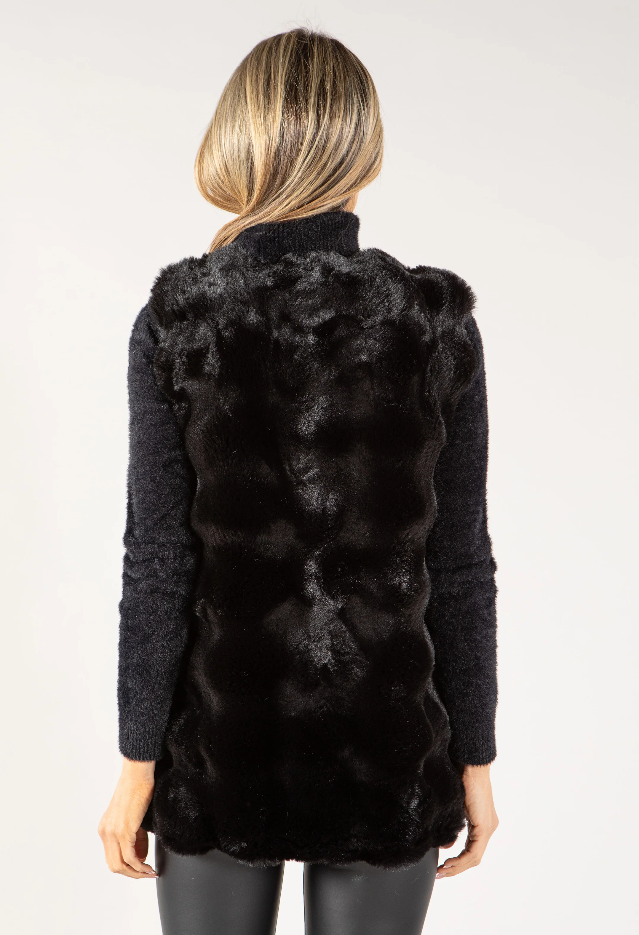 Faux Fur Sleeveless Coat - Image 4