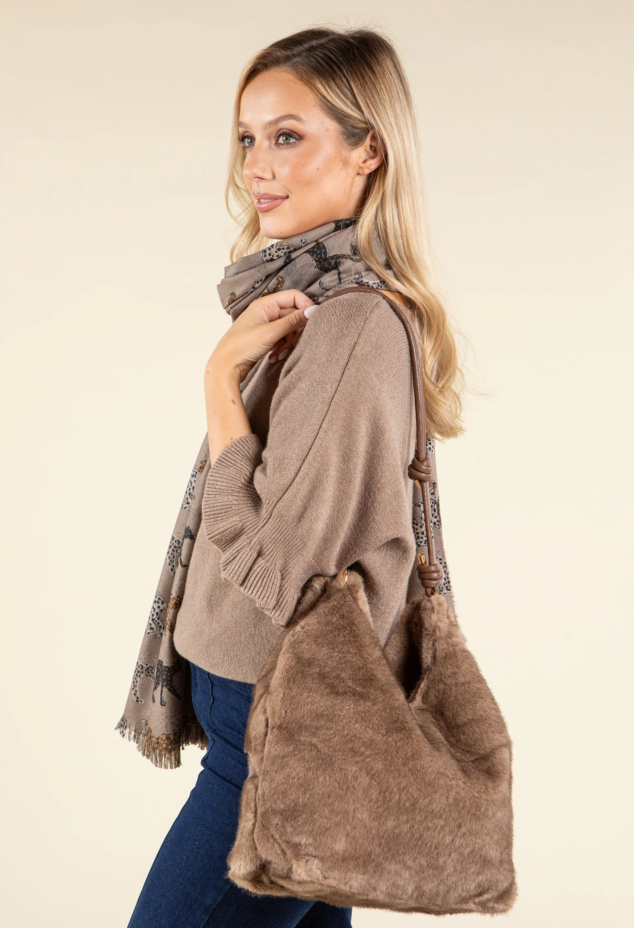 Faux Fur Slouch Bag - Image 8