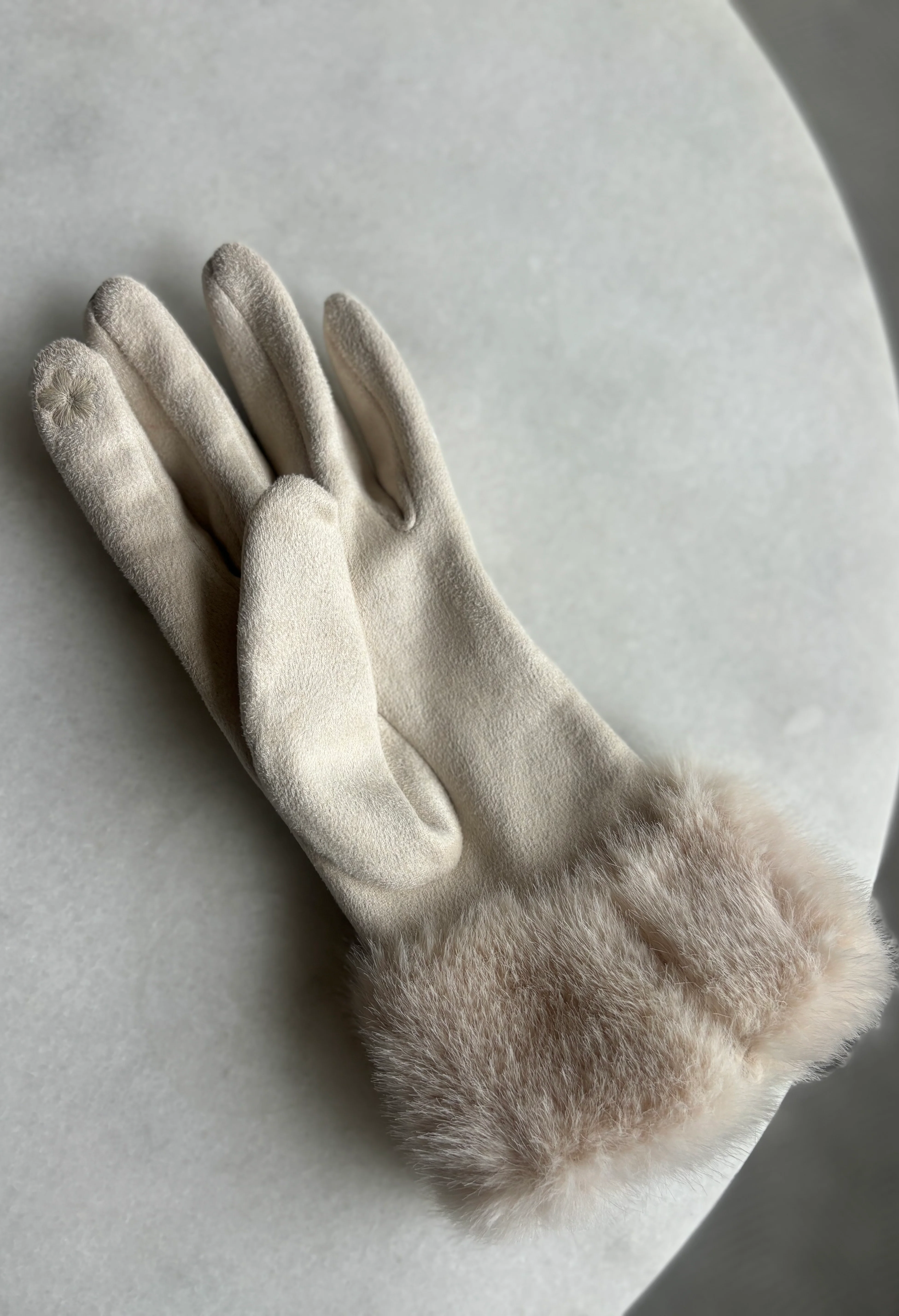 Faux-Fur Trim Gloves - Image 3