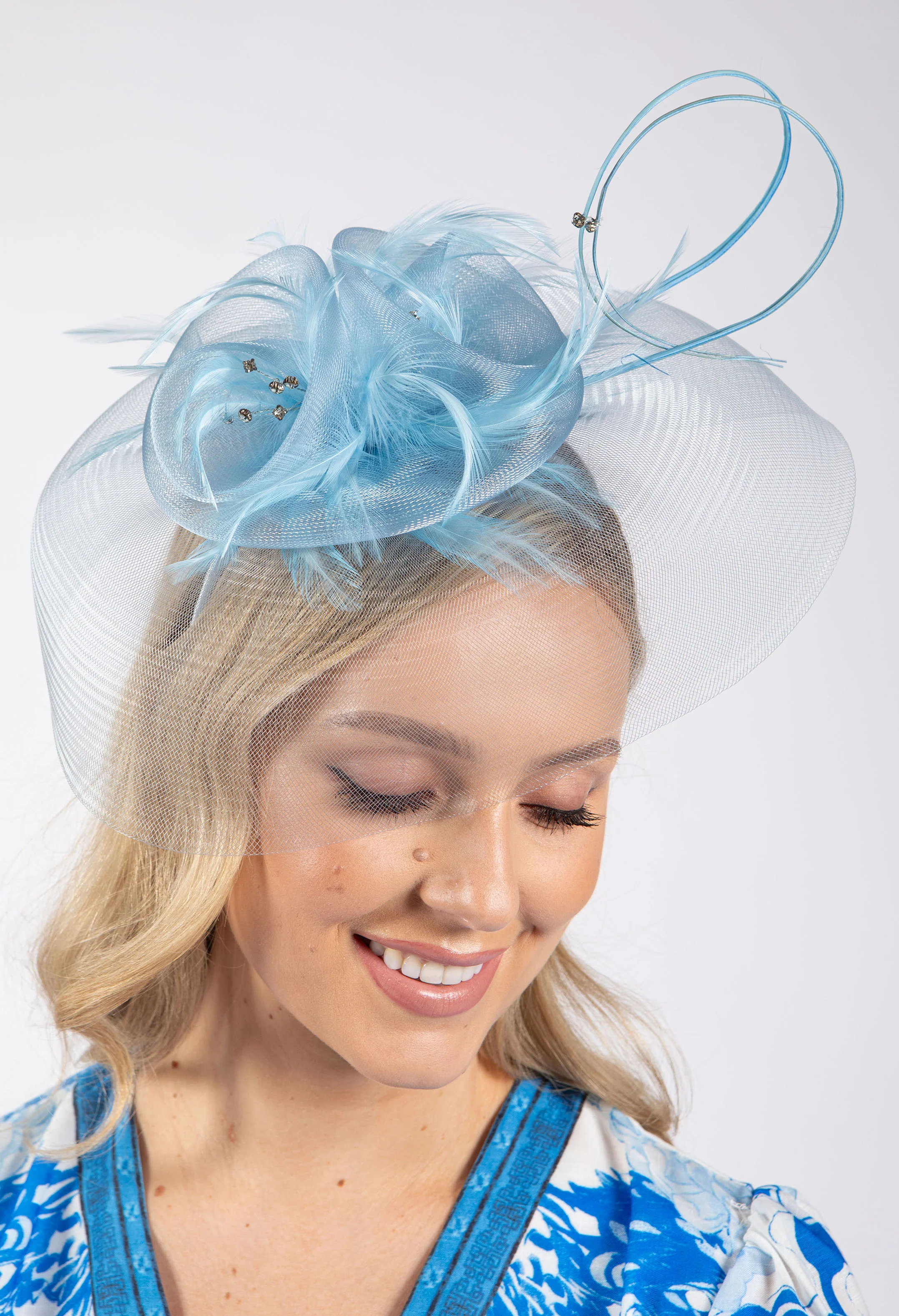Feather & Diamante Detail Fascinator