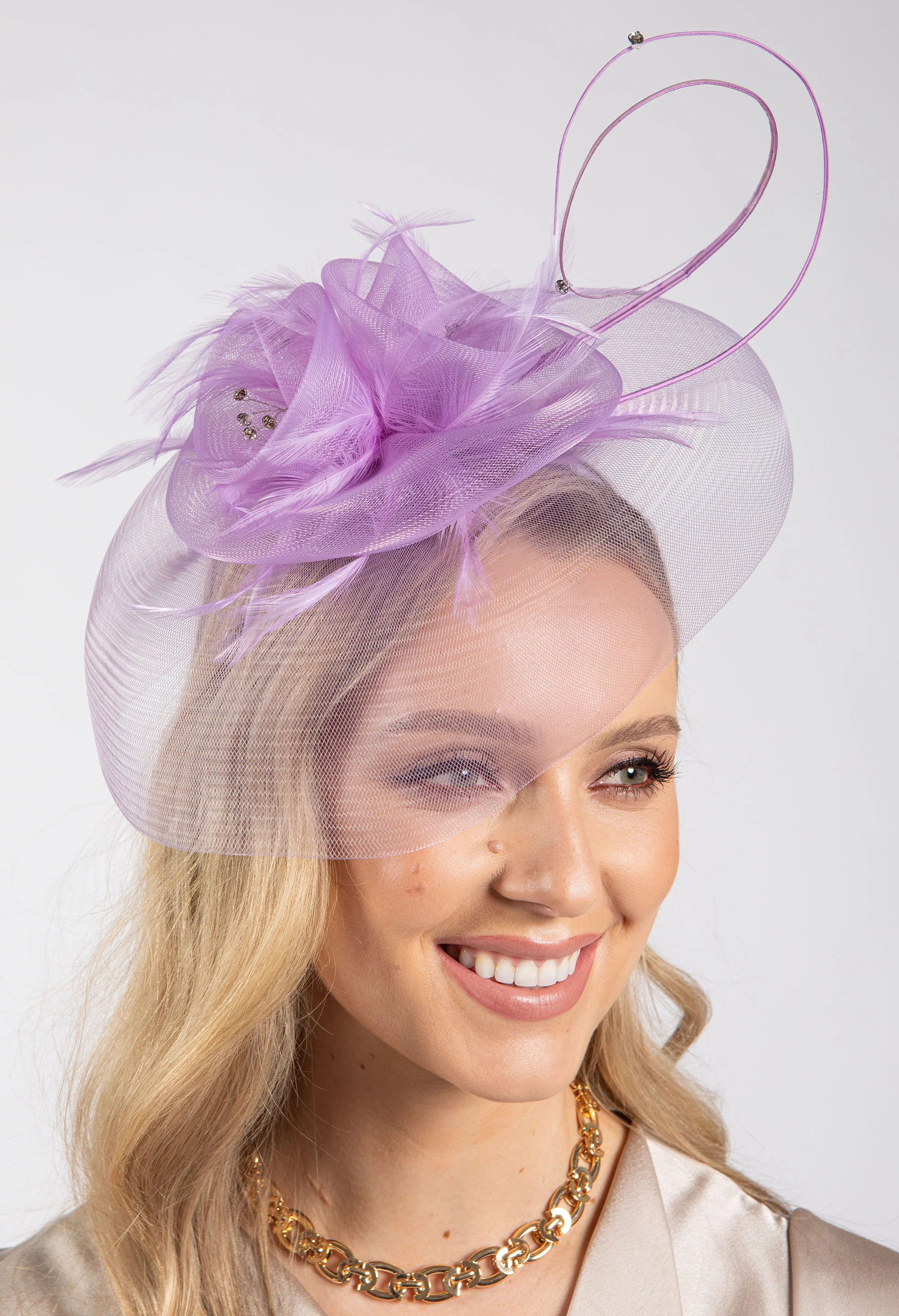 Feather & Diamante Detail Fascinator - Image 31
