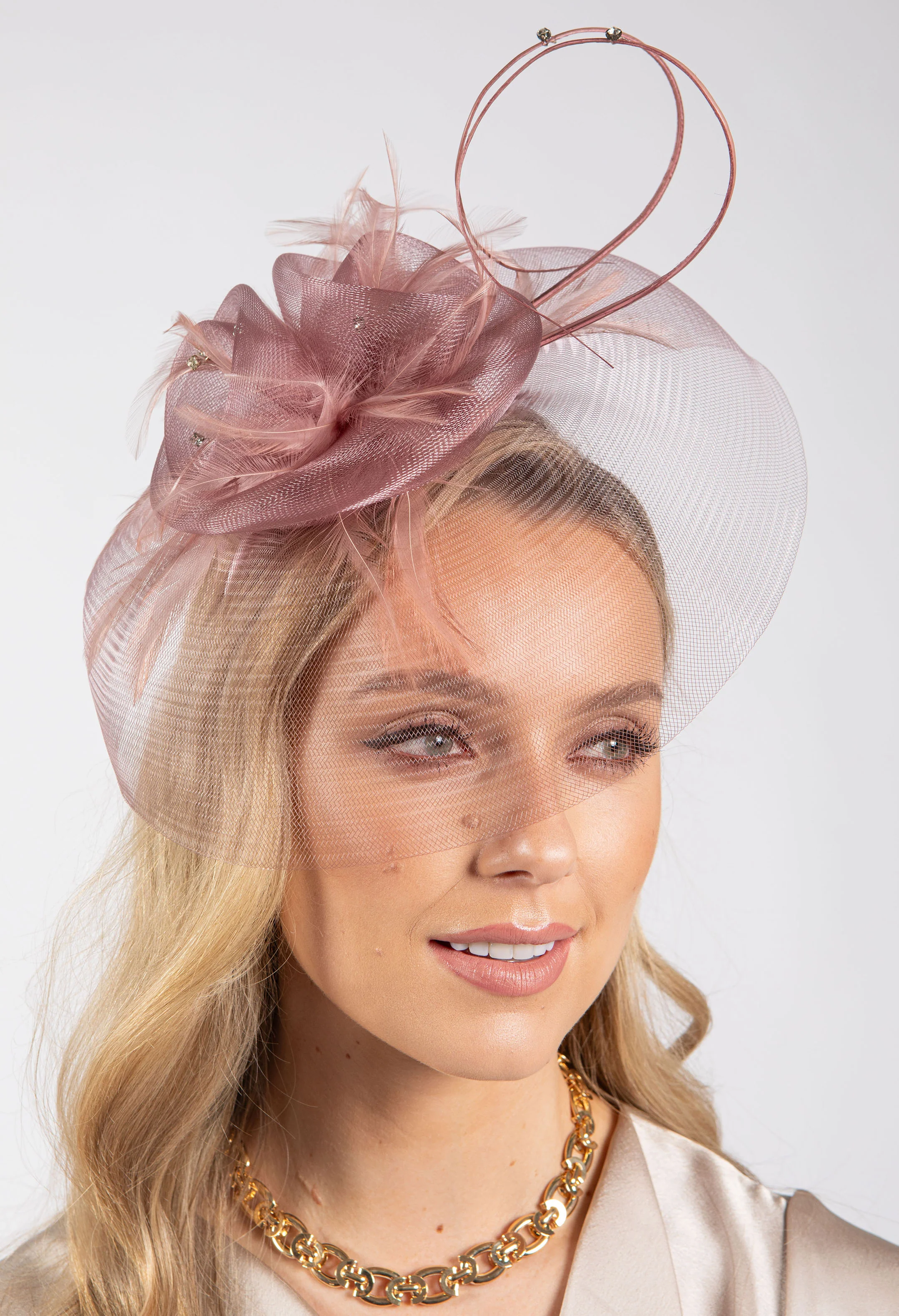 Feather & Diamante Detail Fascinator - Image 41