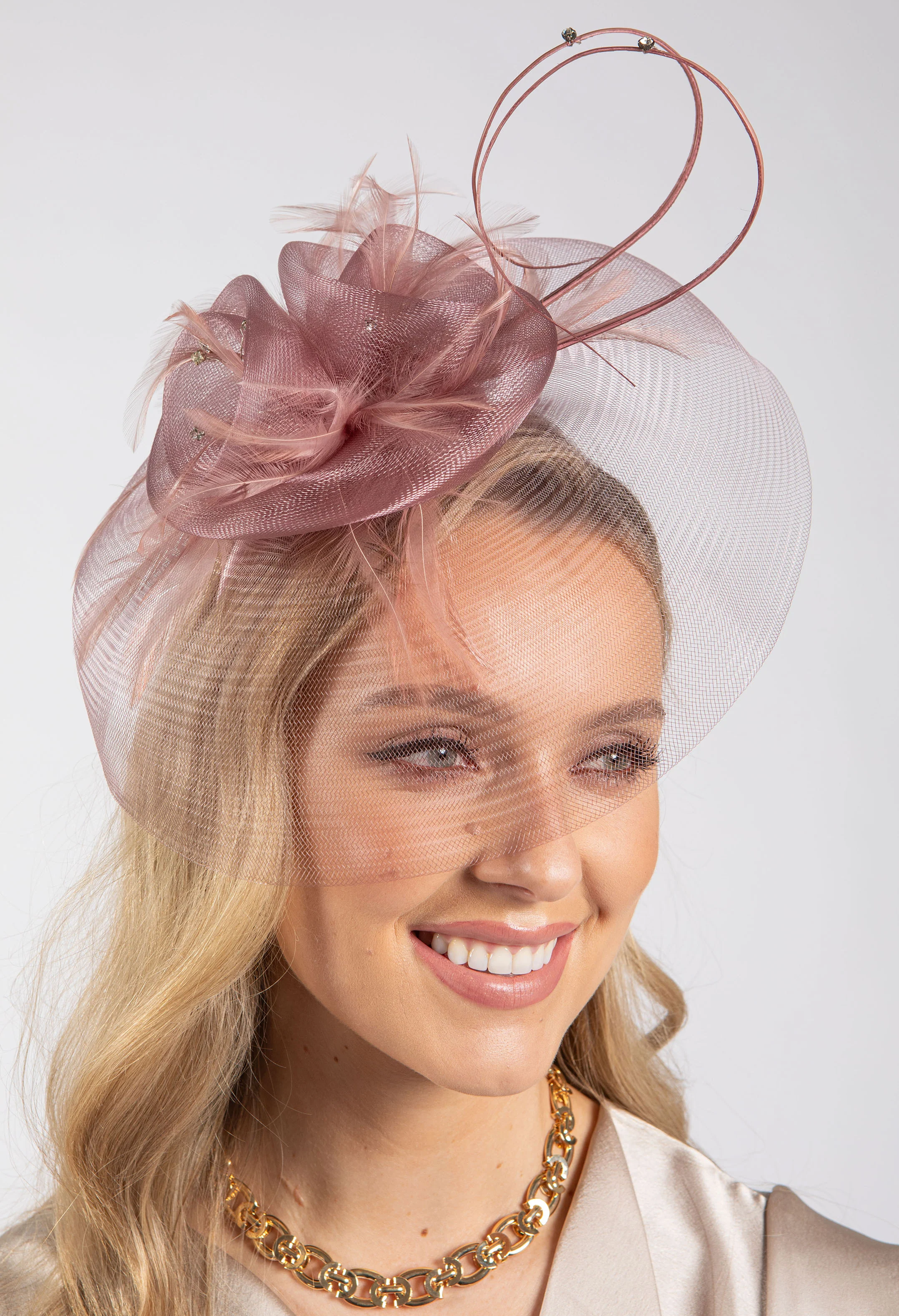Feather & Diamante Detail Fascinator - Image 44
