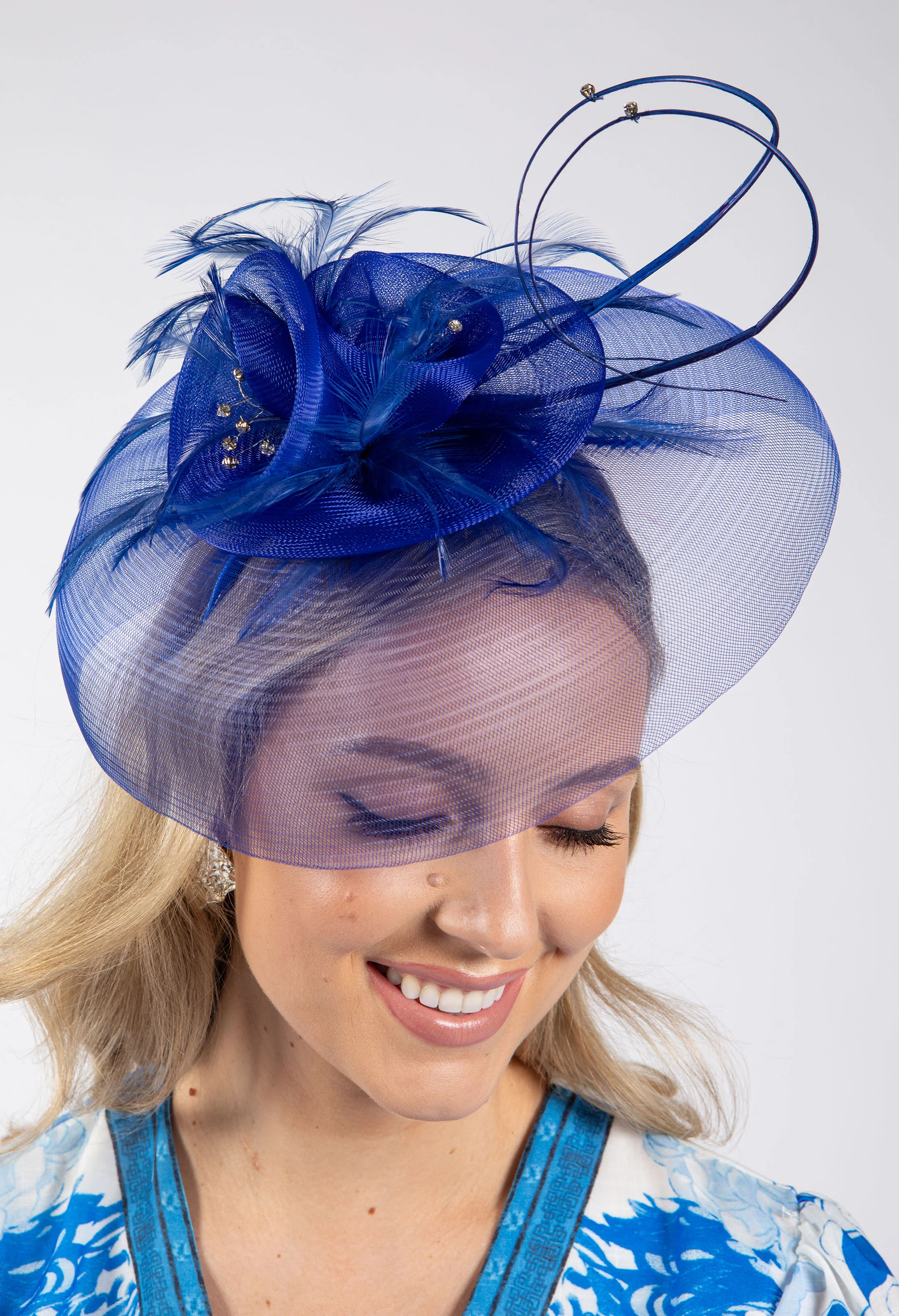 Feather & Diamante Detail Fascinator - Image 49