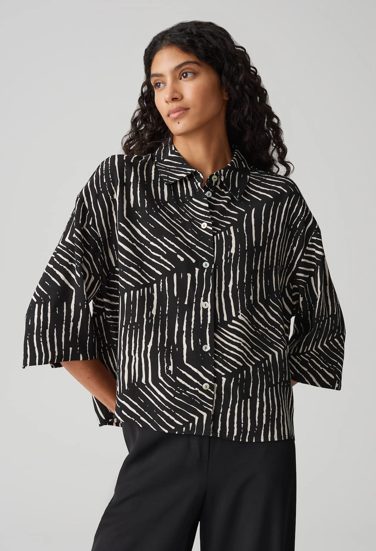 Fiana Palm Leaves Blouse - Image 3