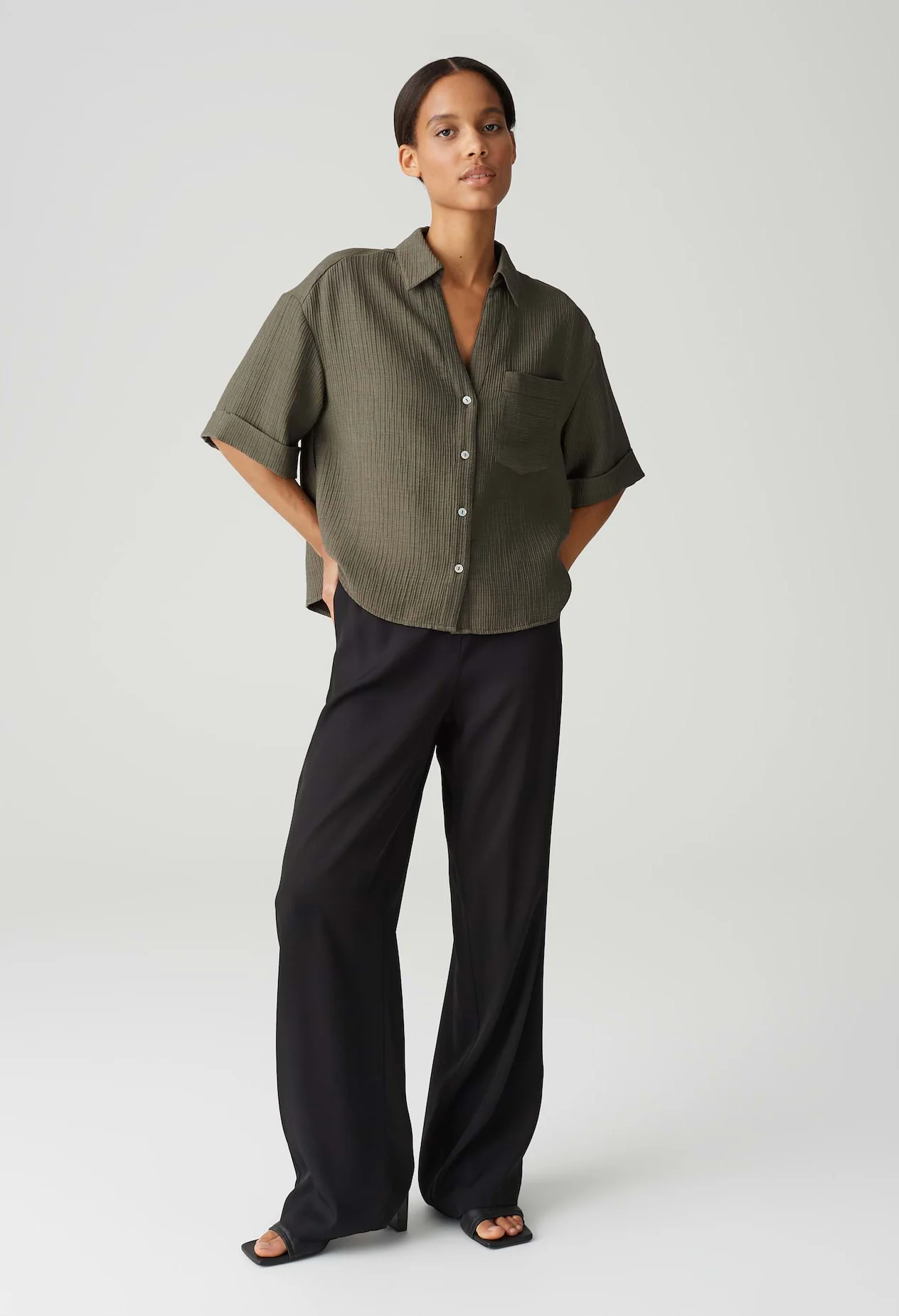Fiora Loose Blouse - Image 3
